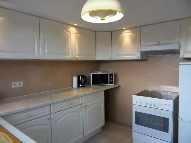 In centrum gelegen APPARTEMENT met 2 slaapkamers, mooie living, ruime kelder foto 23