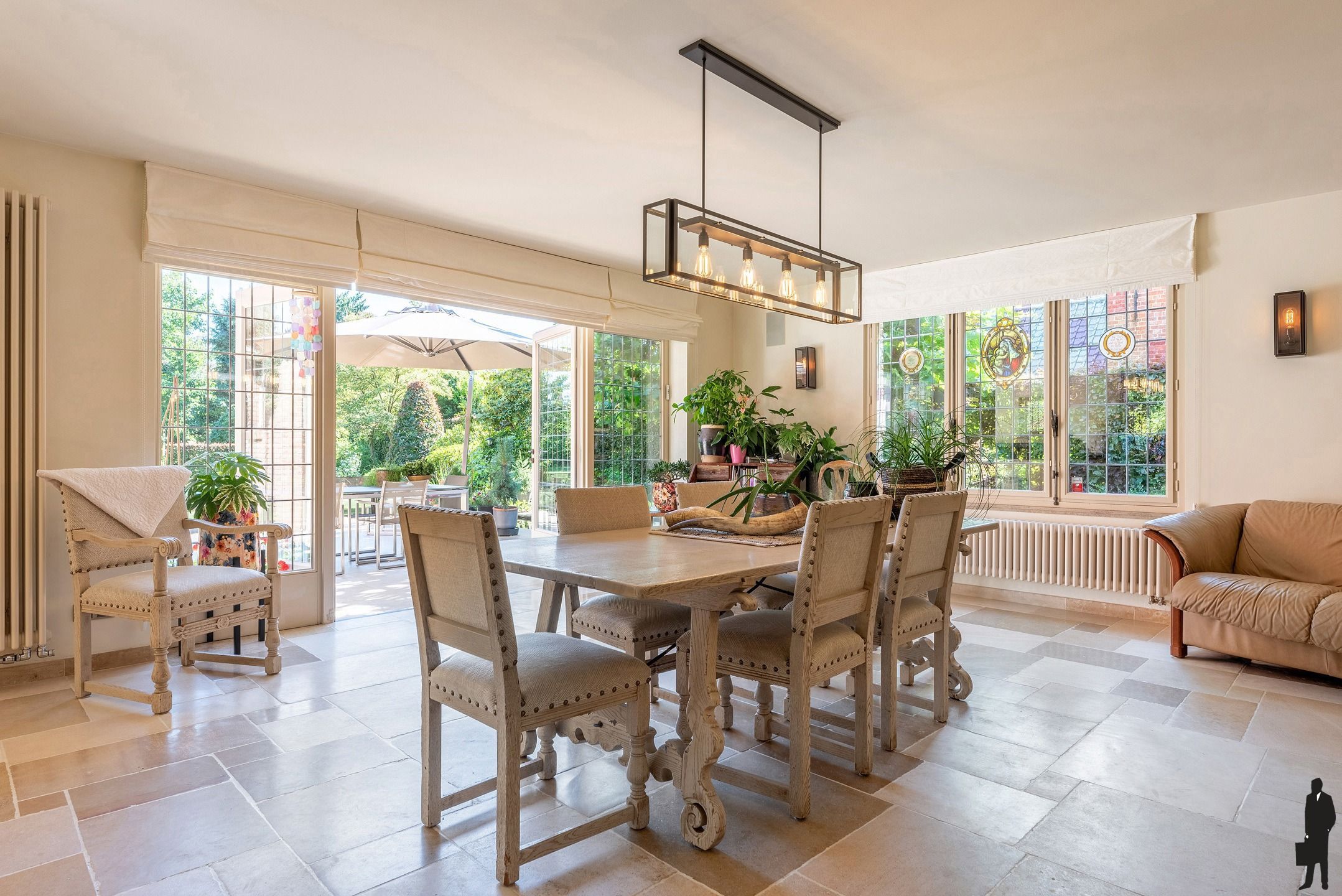 Karaktervilla op 1.560m² in hartje Oud-Turnhout  foto 7