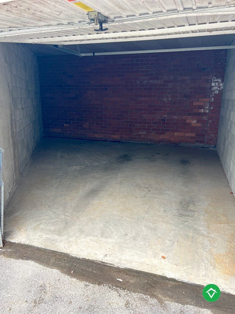 Afgesloten garagebox centrum Koekelare foto 2