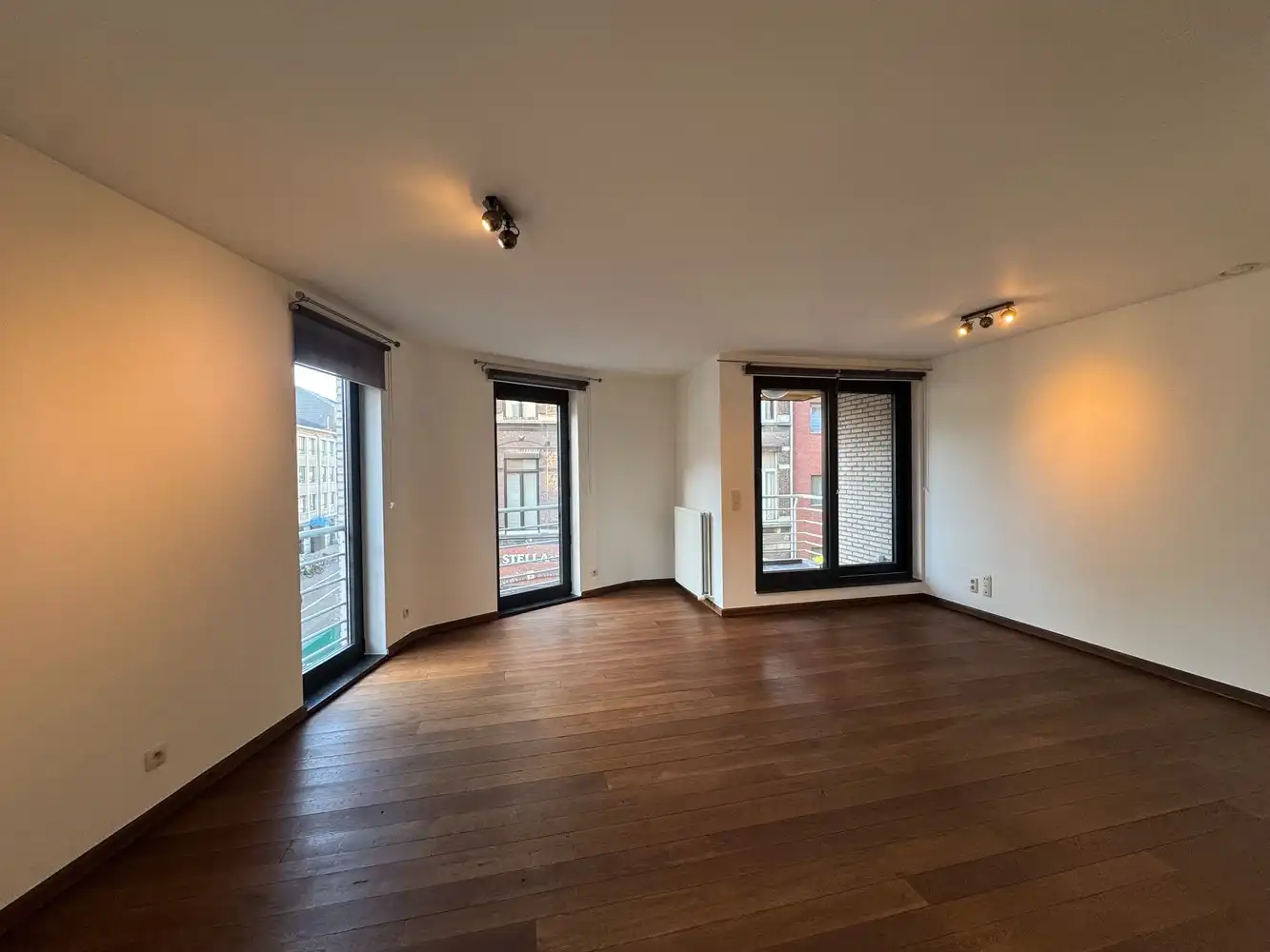 Hoekappartement met terras in hartje Antwerpen foto 2