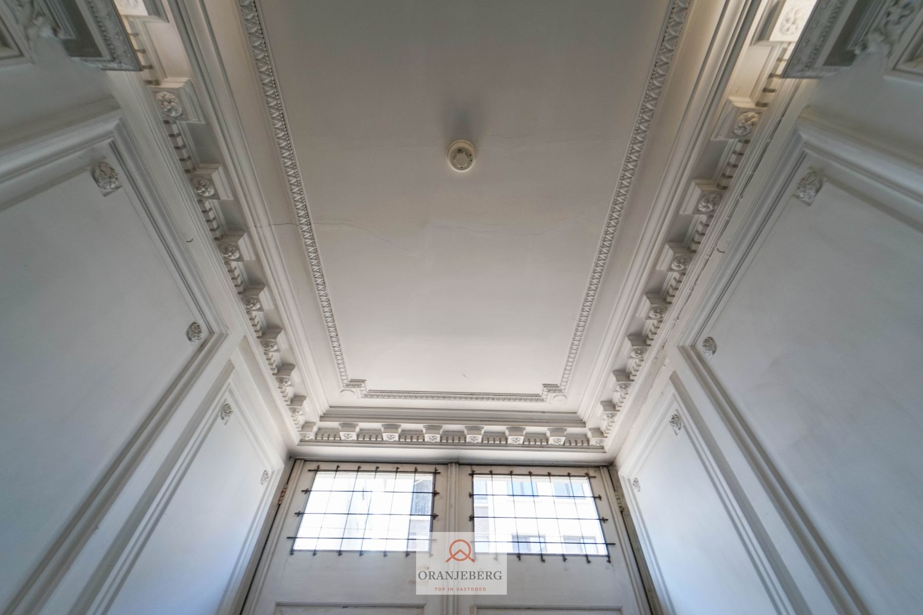 Handelsruimte met authentieke elementen te huur in centrum Gent, aan het Gravensteen foto 20