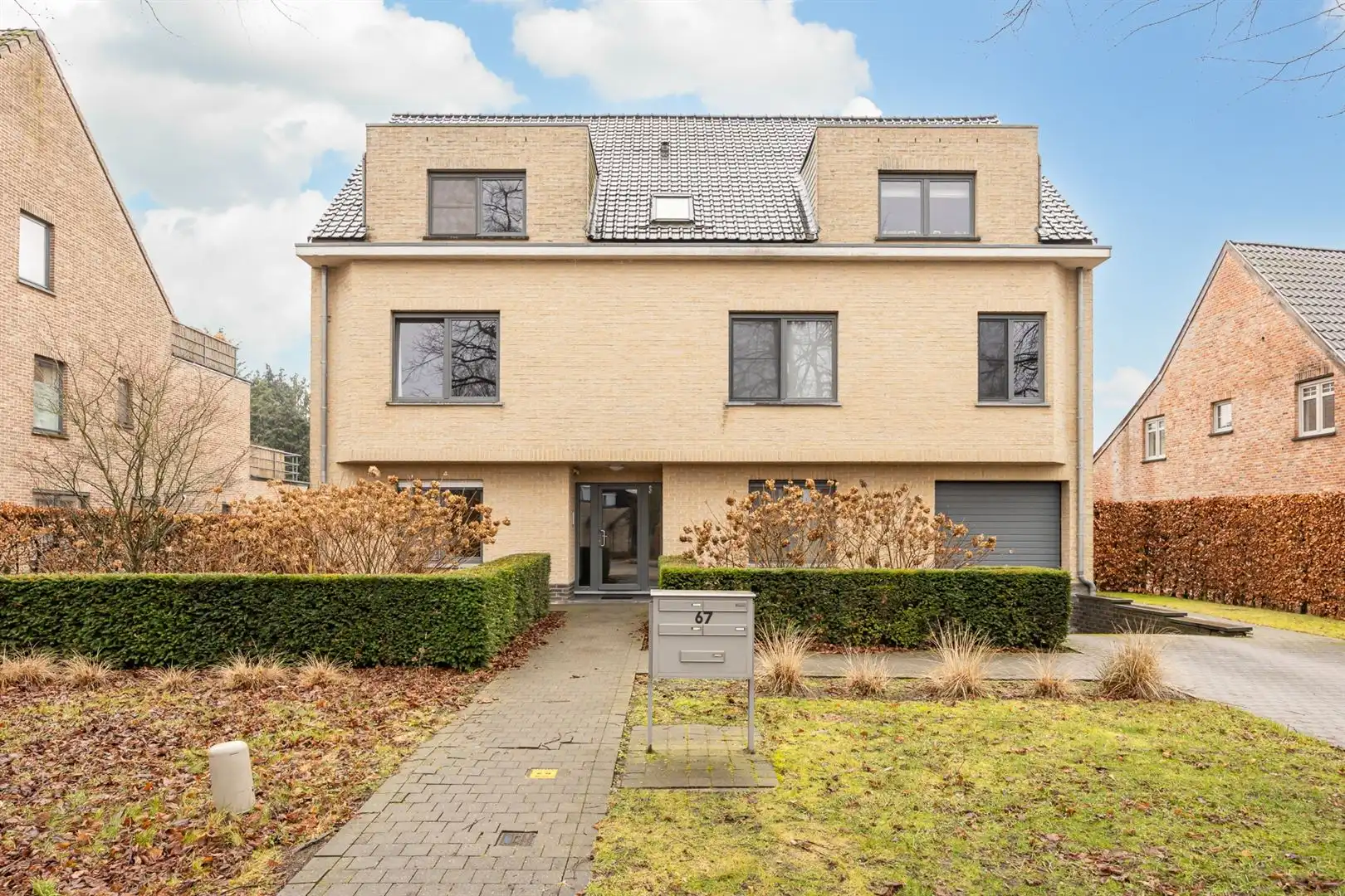 Ruim & licht appartement met zuidwest tuin. foto 29