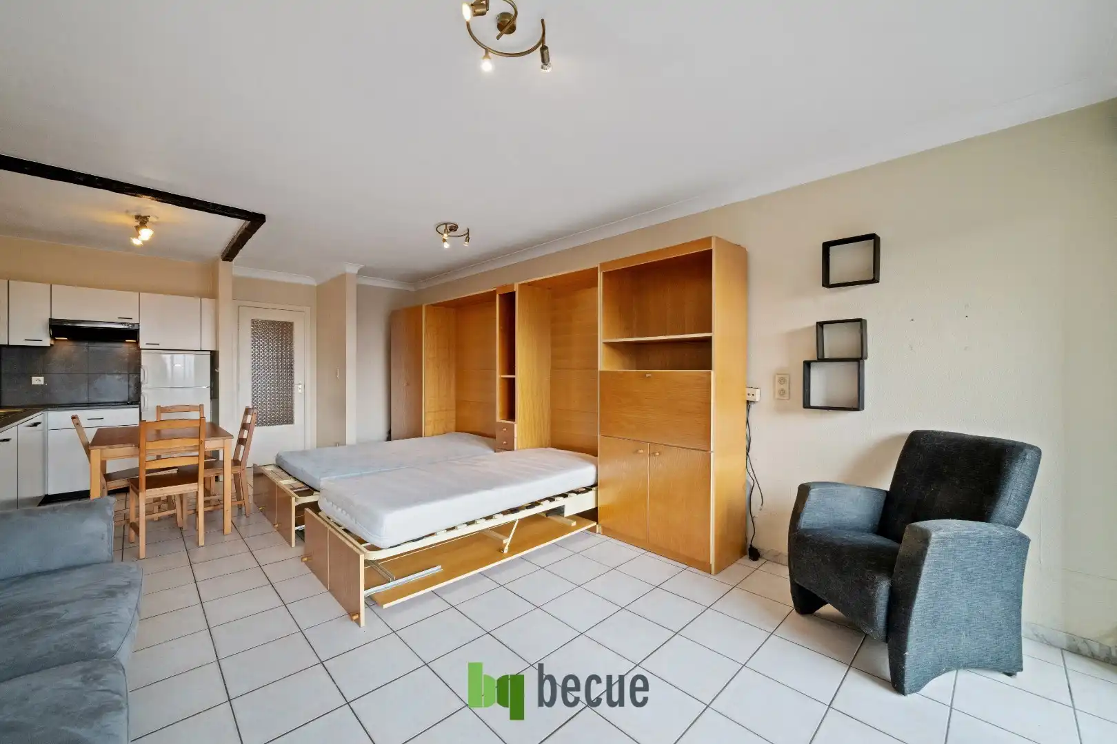Lichtrijk appartement met terras en EPC B foto 5