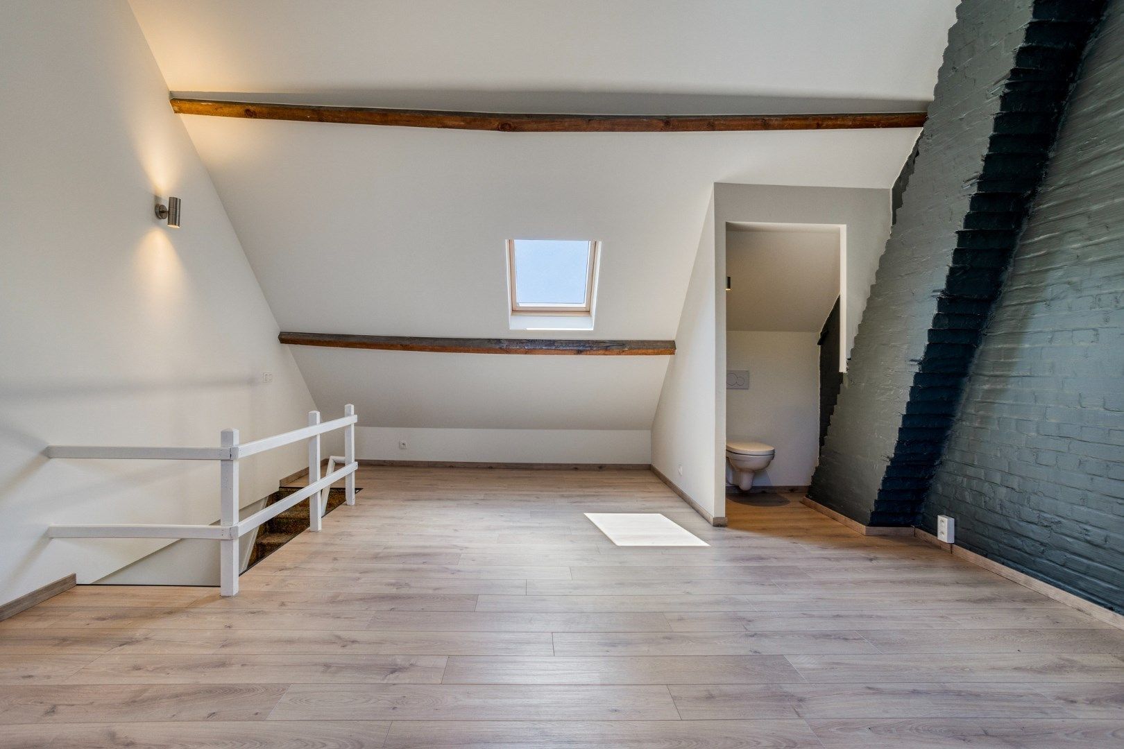 Prachtige rijwoning met 3 slaapkamers! foto 20