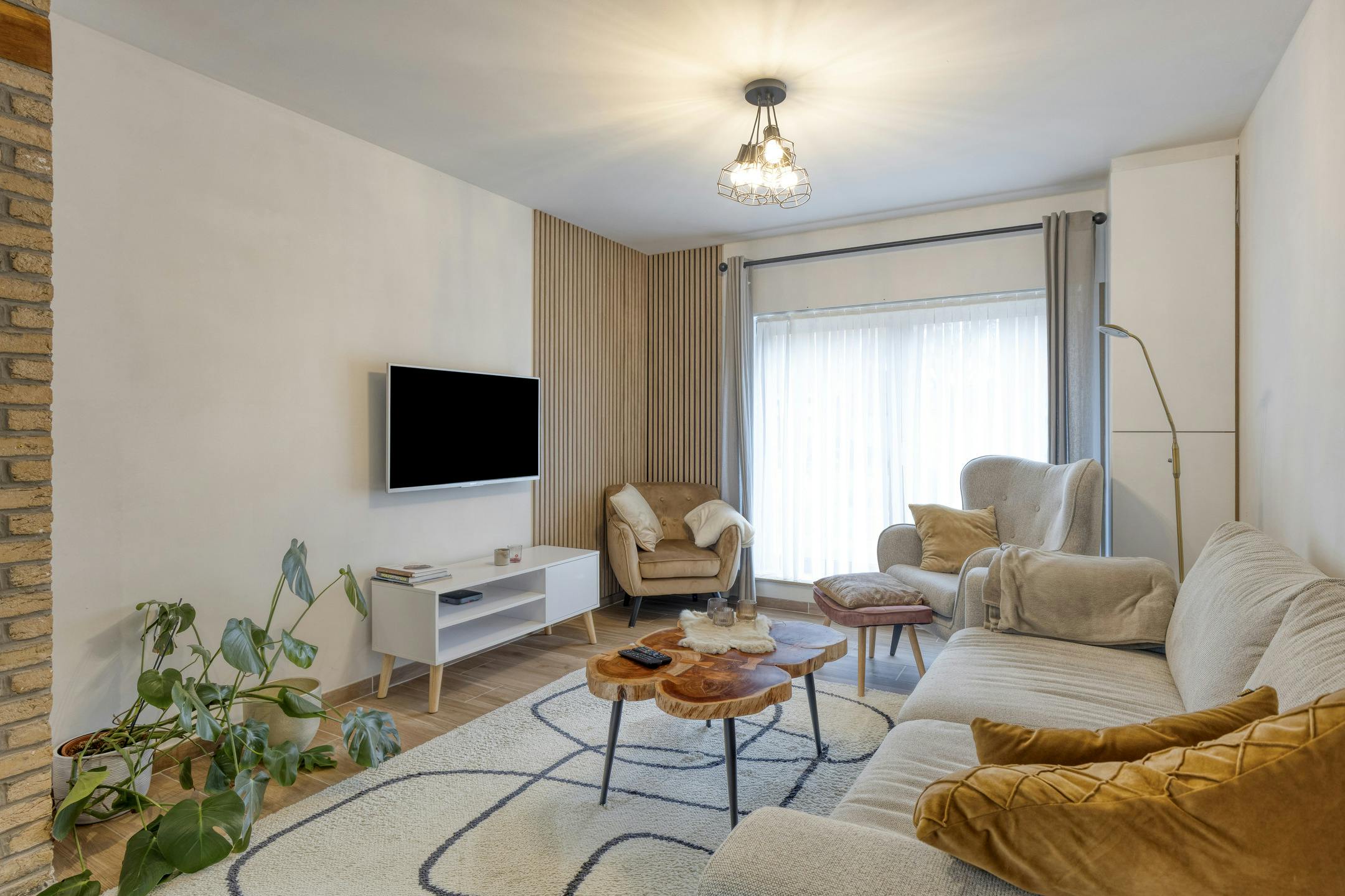 Instapklaar huis te koop in Ligywijk met twee kamers foto 5