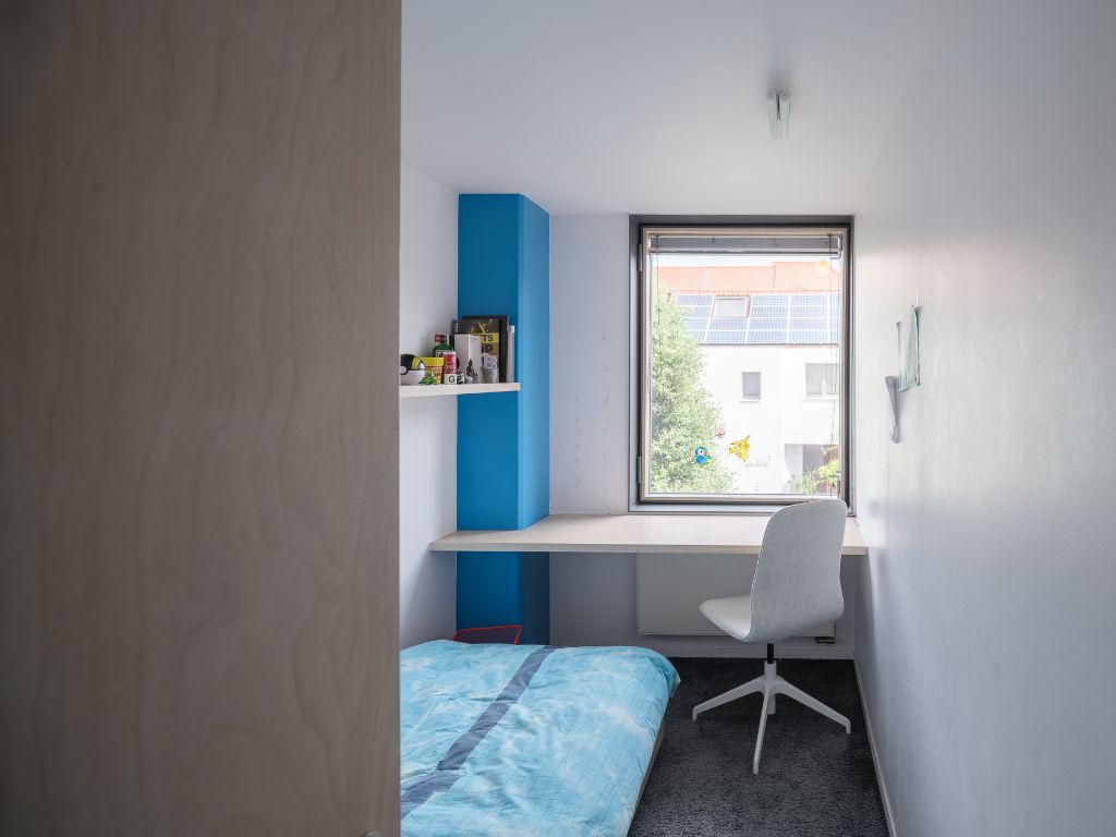 Lichtrijke en karaktervolle loft met tuin en 5 slaapkamers op toplocatie nabij Gent centrum! foto 15