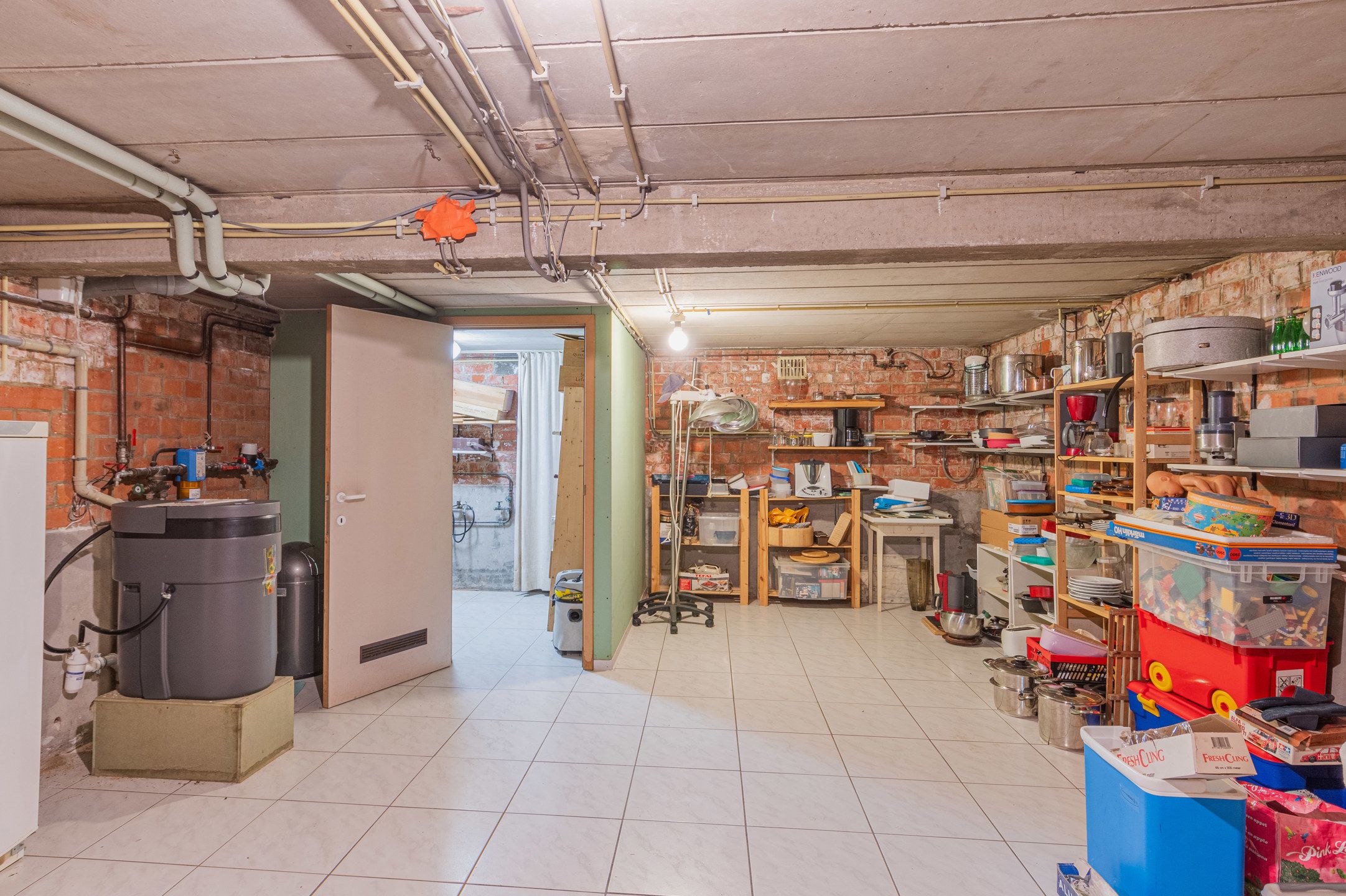 Riante woning met grote praktijkruimte foto 48