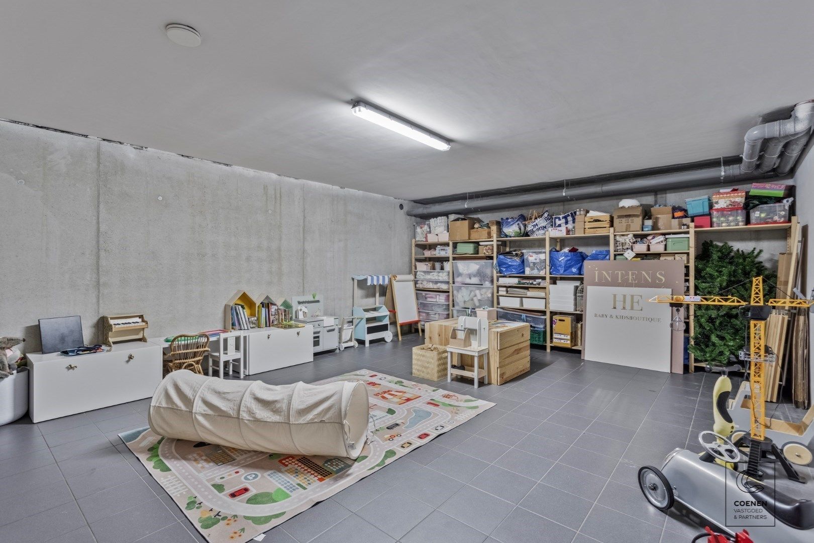 Prachtig verder af te werken HOB van 320 m² in een doodlopende straat! foto 30