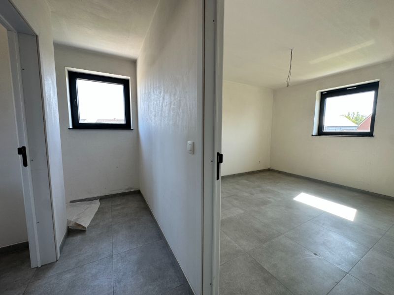 RUSTIG GELEGEN ENERGIE ZUINIGE NIEUWBOUW WONING (3 slpka) foto 15
