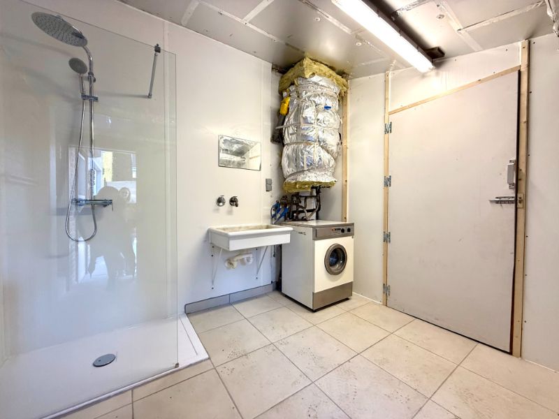 Ruime woning met 3 slaapkamers en dubbele garage foto 14