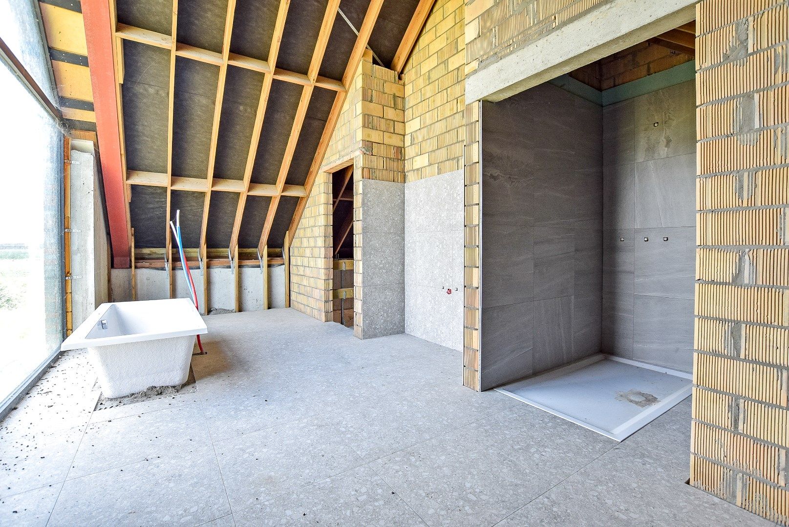 Unieke casco woning op 2ha grond foto 11