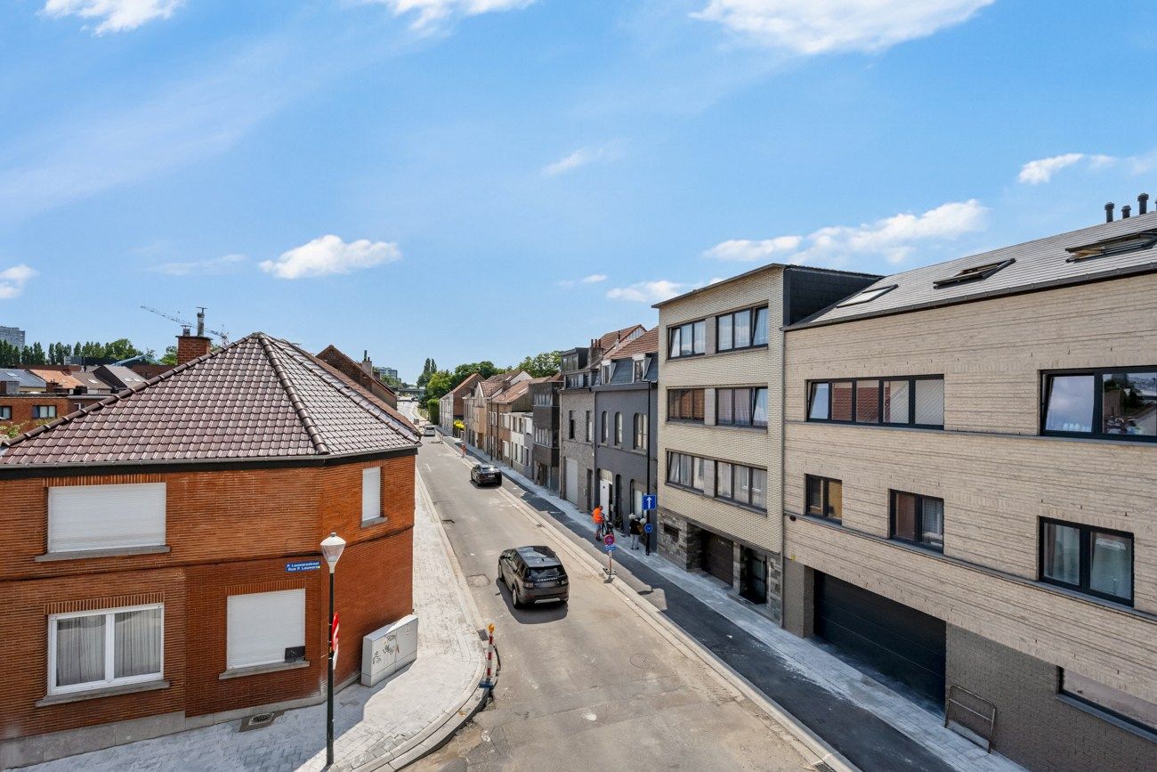 instapklaar 2 slaapkamerappartement op fietsafstand van UZ Jette, Brussel- en Wemmel centrum foto 3