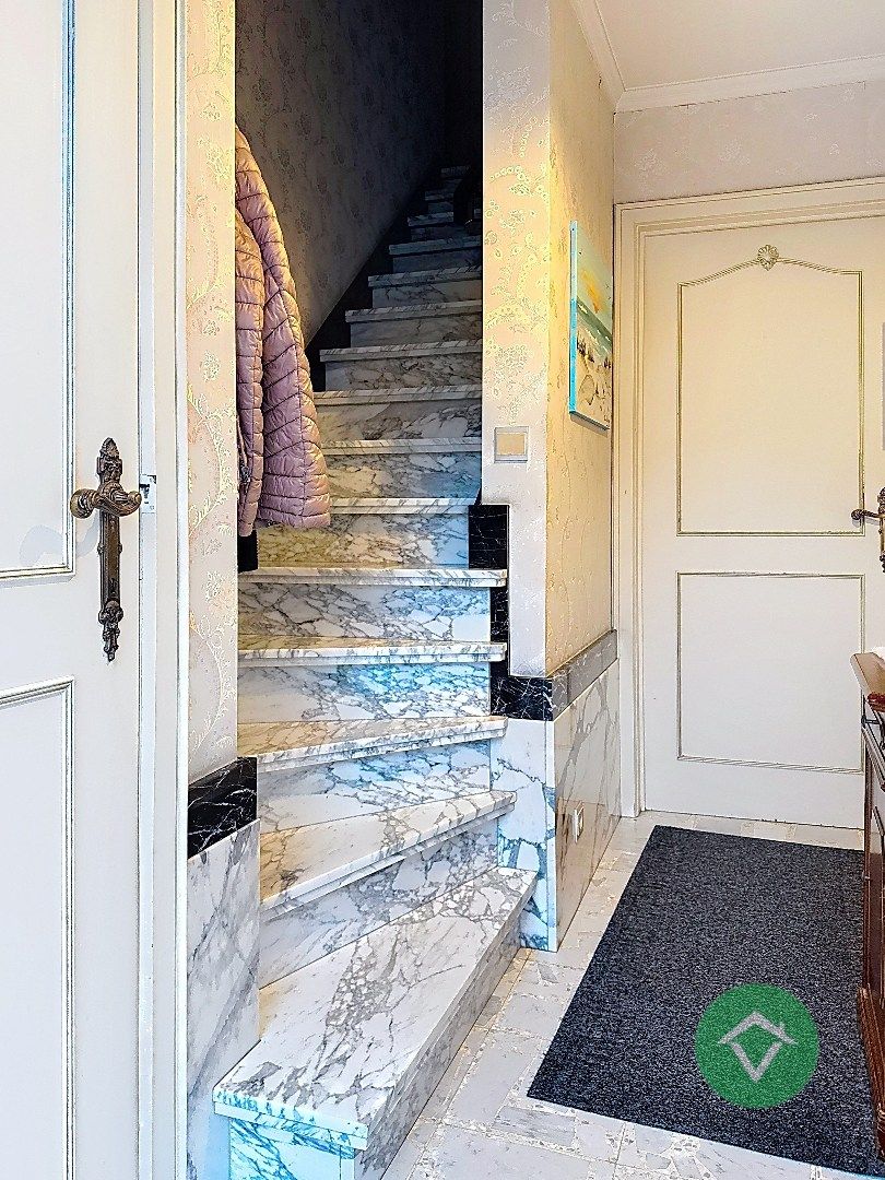 Woning met 4 slaapkamers en garage te Roeselare  foto 12