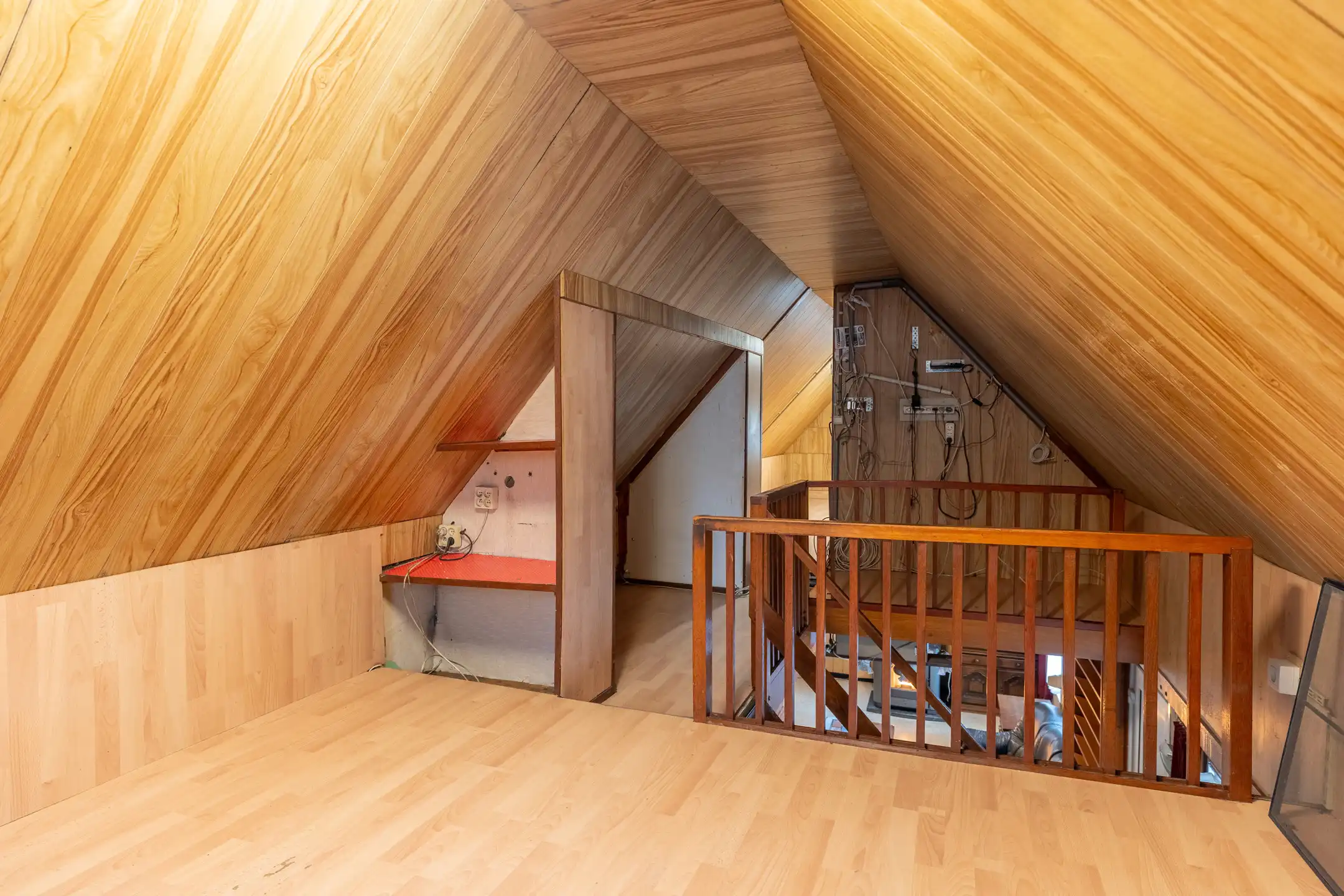 Te renoveren woning met 2 slpks op prachtig perceel van 3.551m² foto 15