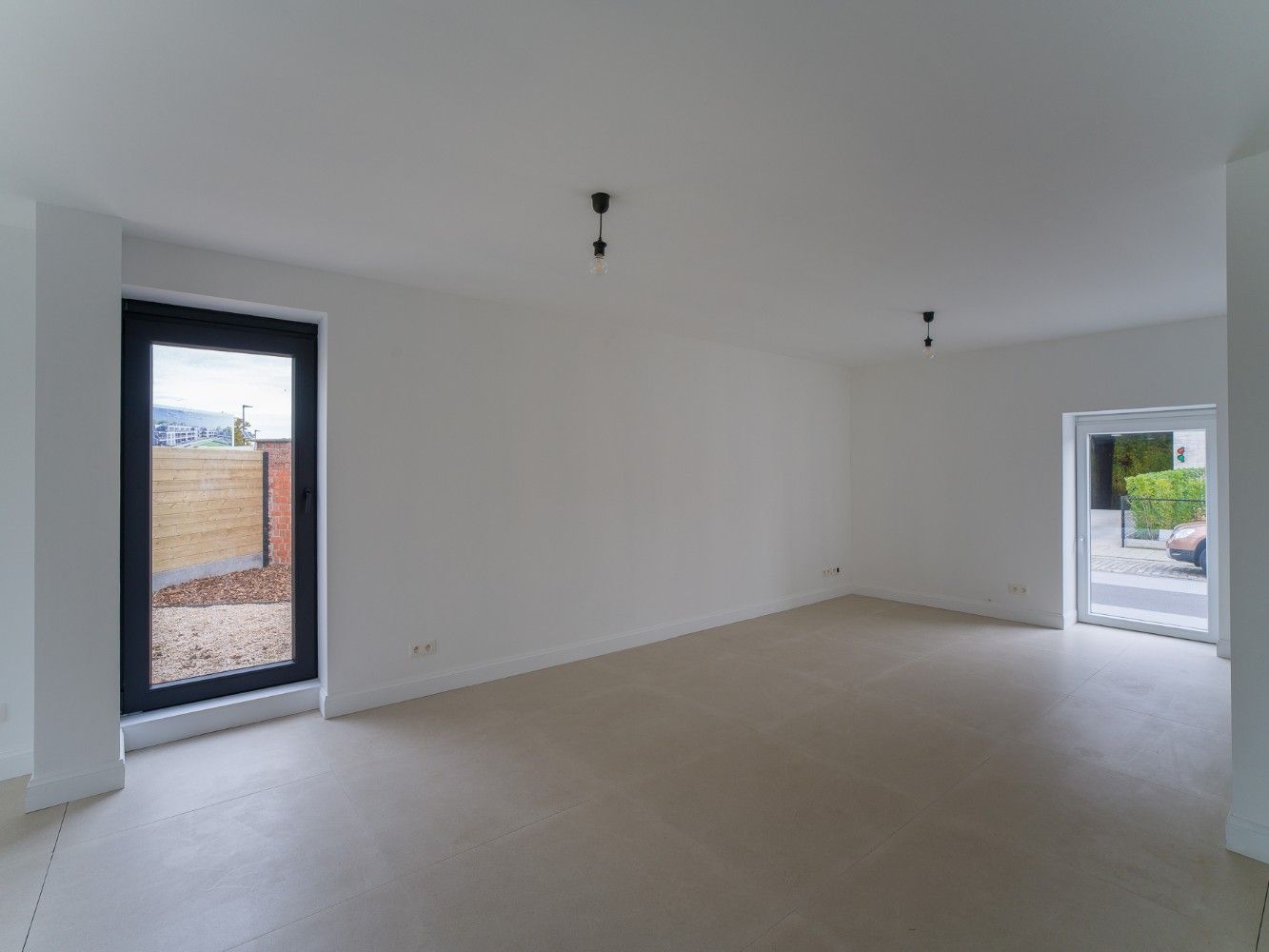 Prachtig gerenoveerde woning met 3 slpk. en tuin foto 9