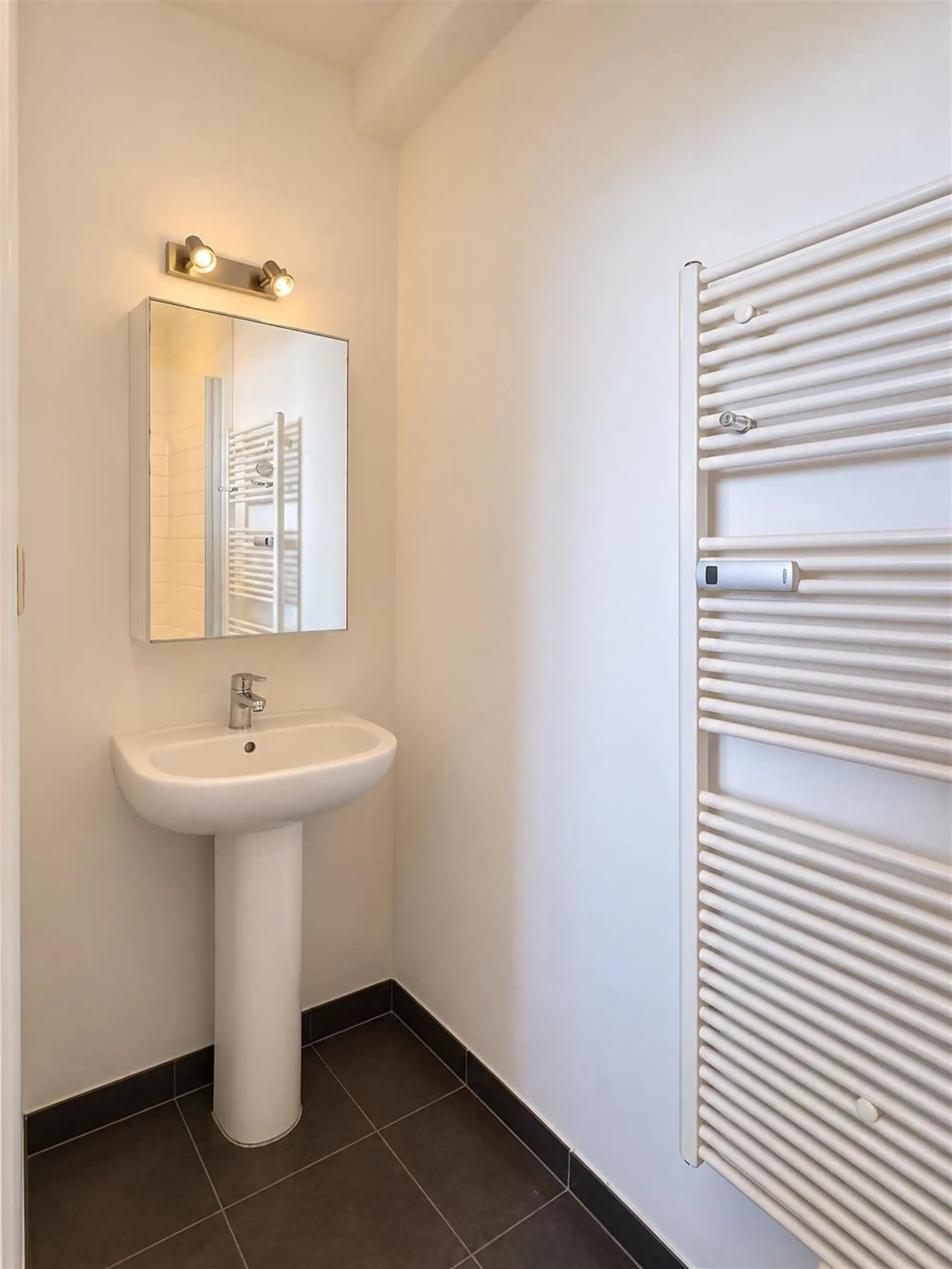 Ruim appartement met twee slaapkamers te Mechelsesteenweg foto 13