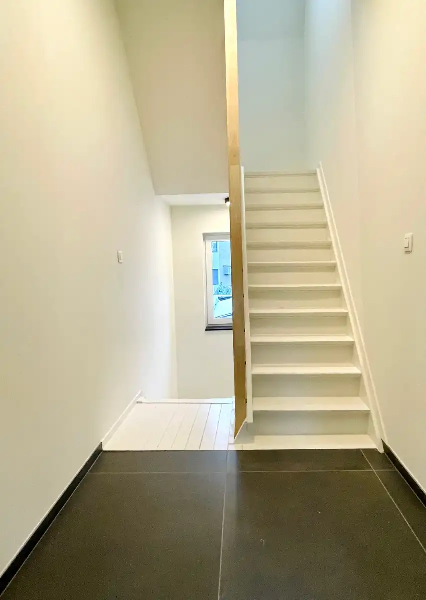 Volledig gerenoveerde woning te Aalst!  foto 13