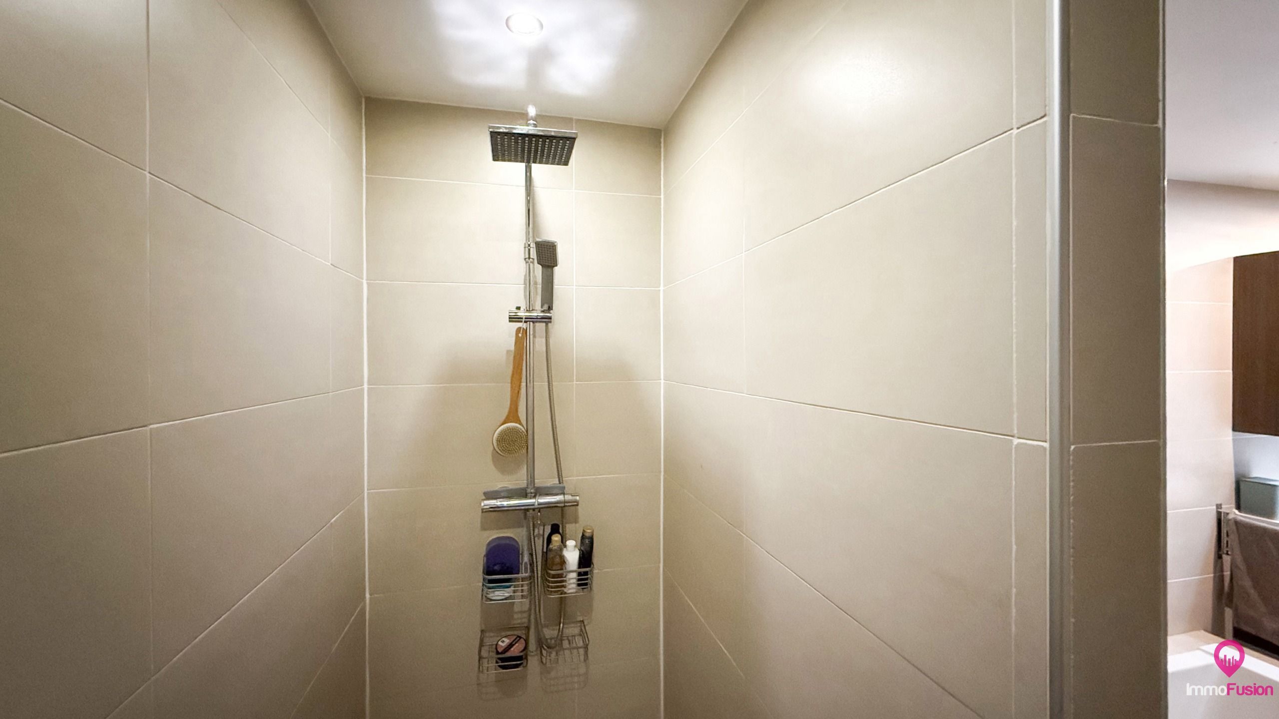 Instapklare open bebouwing met 4slpks op perceel van 10are! foto 16