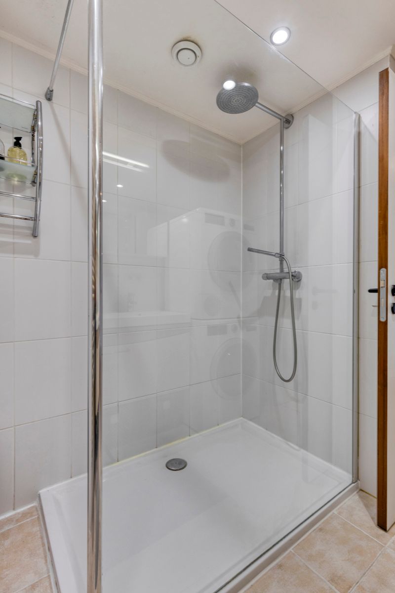 Instapklaar appartement met 2 terrassen in Sint-Niklaas foto 11