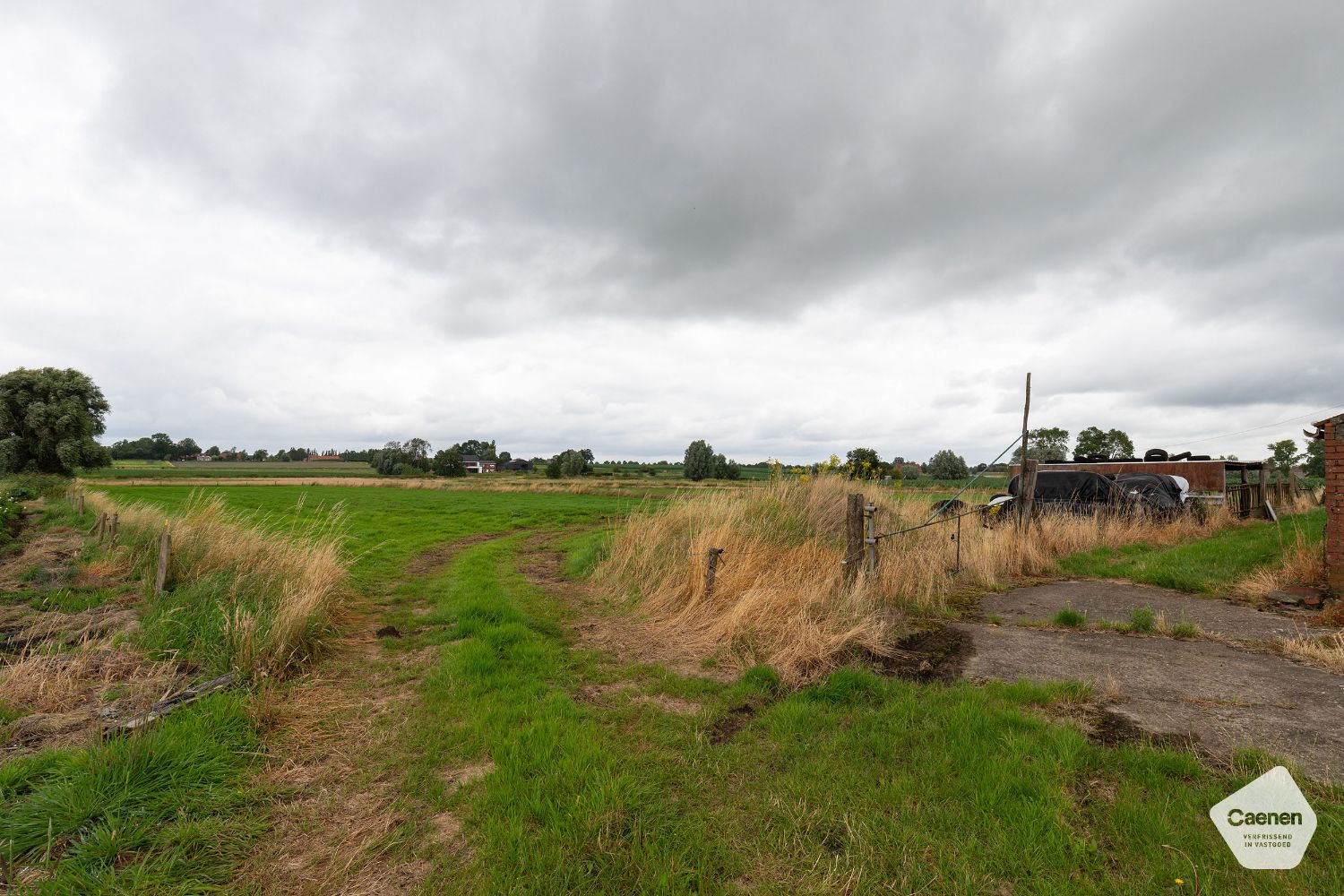 Te Renoveren Authentieke Hoeve met bijgebouwen in oase van groen en prachtige vergezichten foto 18