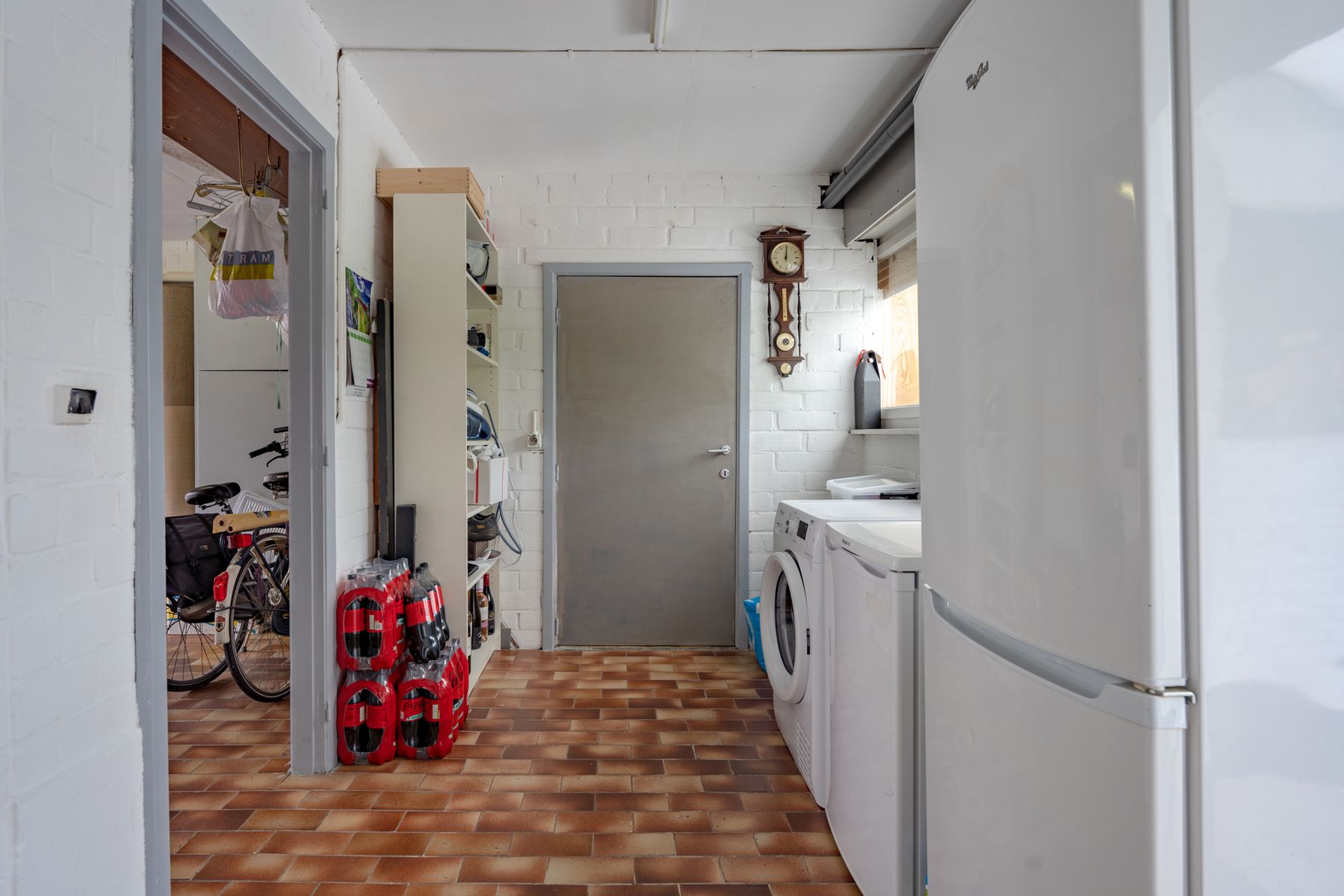 Instapklare woning met 3 slaapkamers, tuin en garage foto 15