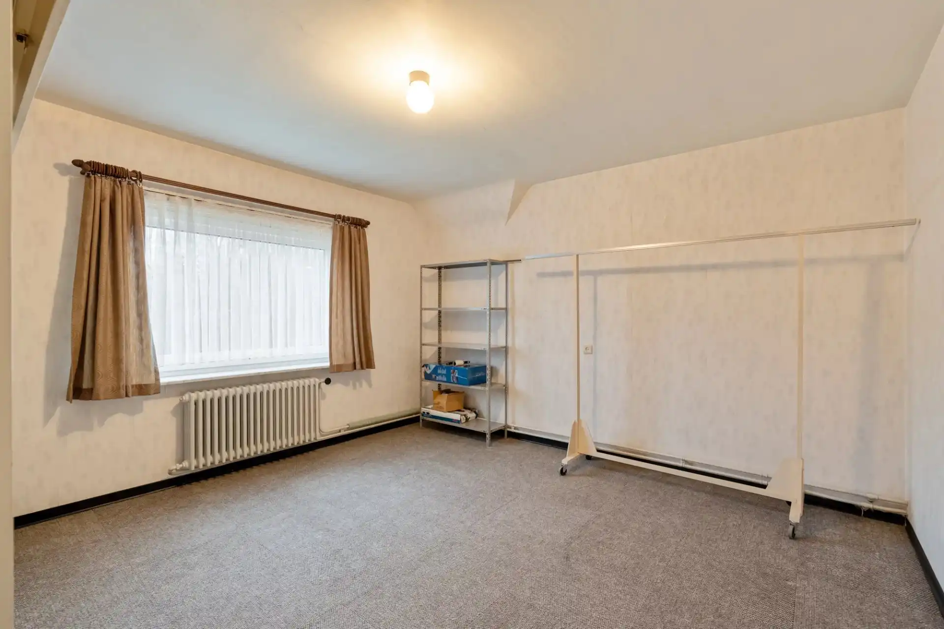 Gezinswoning op ruim perceel te Heusden foto 13