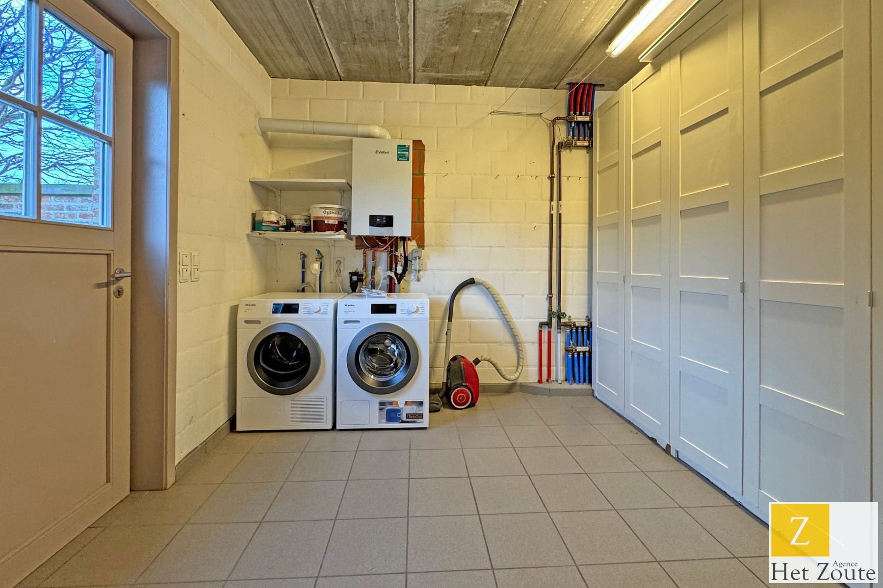 Opgefriste woning met tuin in het hartje van Ramskapelle foto 20