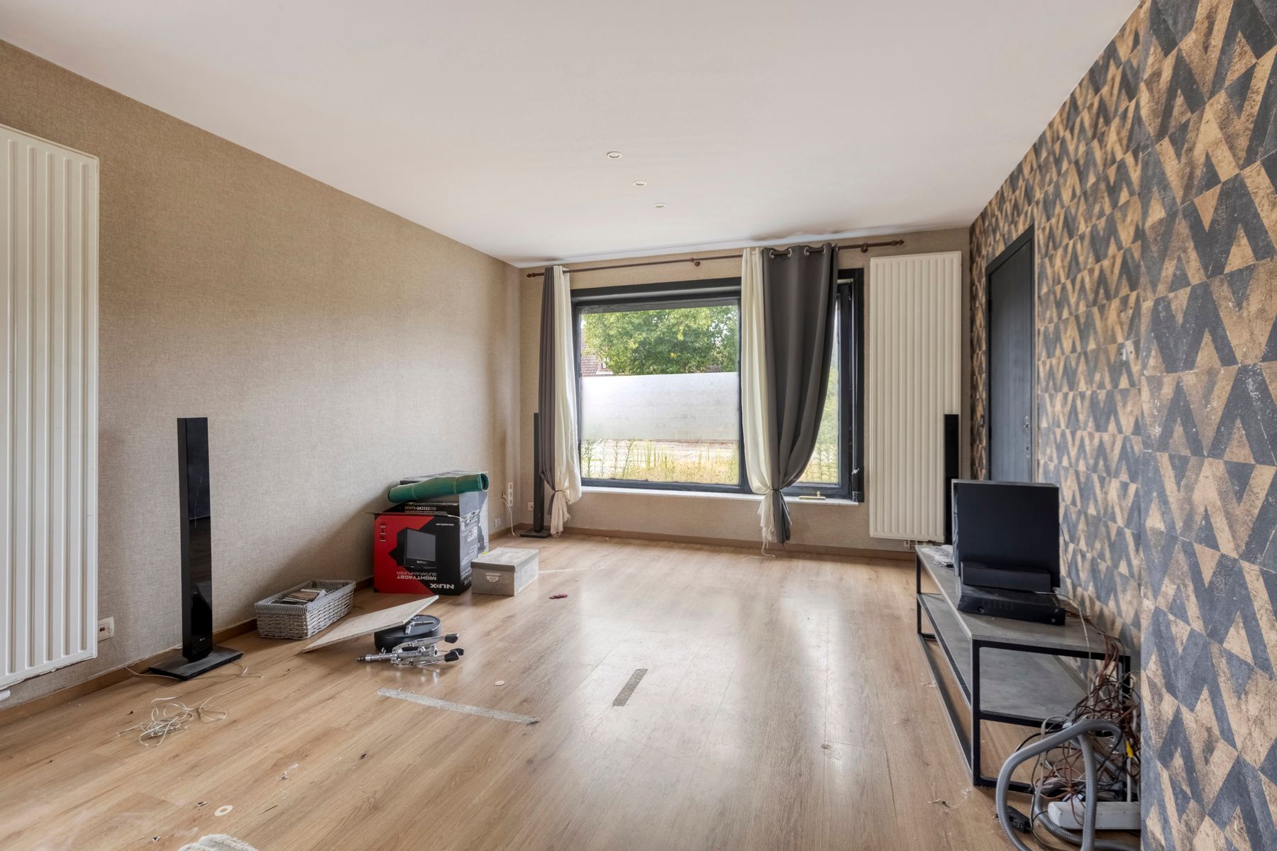 Half vrijstaande woning met 3 slaapkamers foto 5