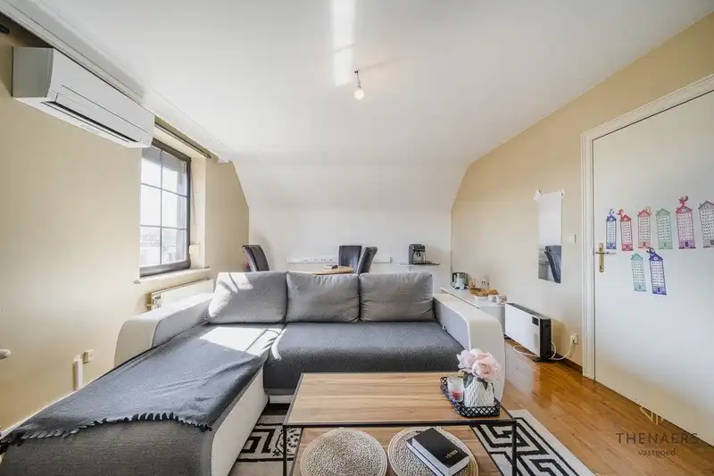 Ruime woning met tal van mogelijkheden op een strategische locatie in Sint-Truiden. foto 21