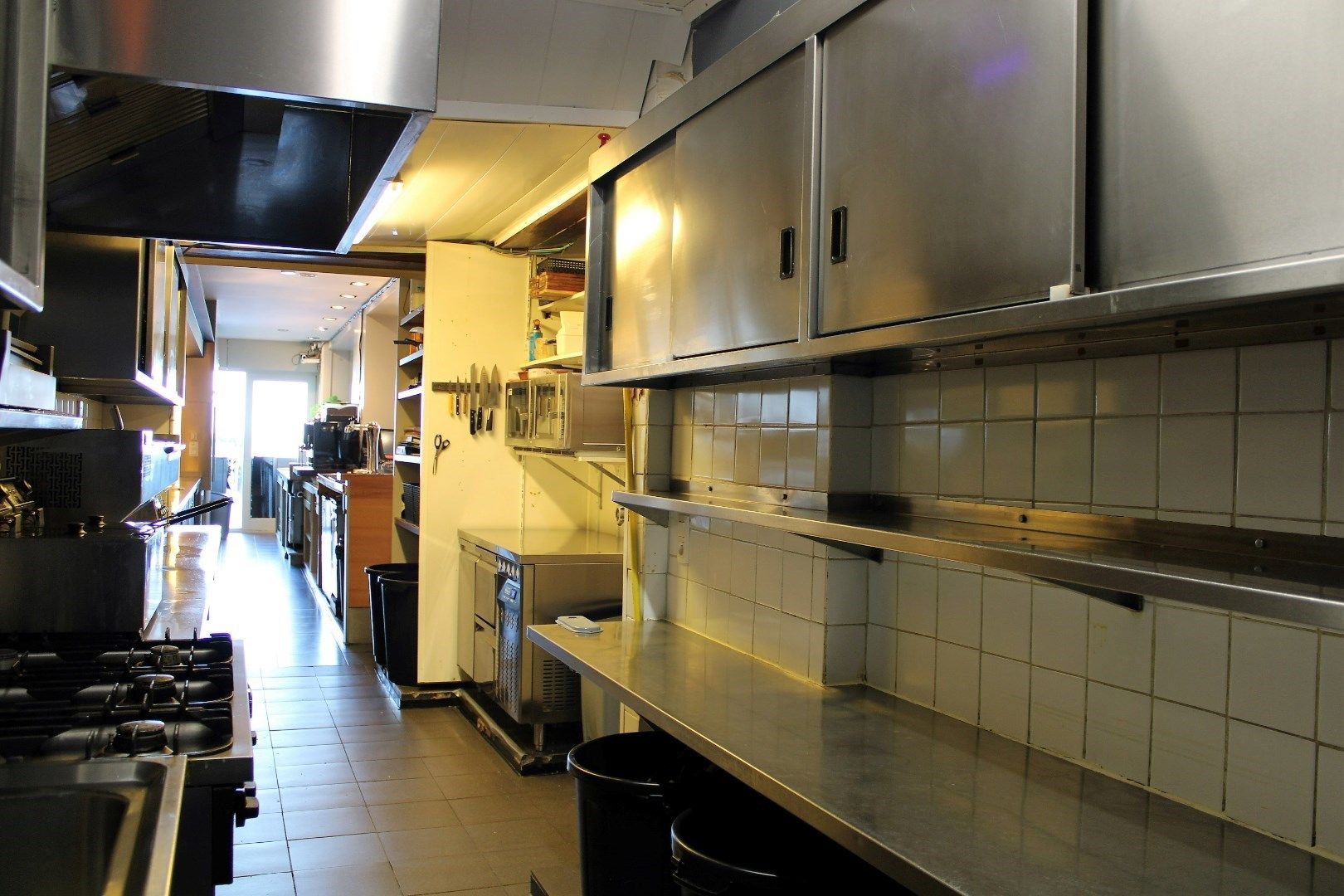 HOEKhorecazaak Zeedijk 172 Heist over te nemen foto 23