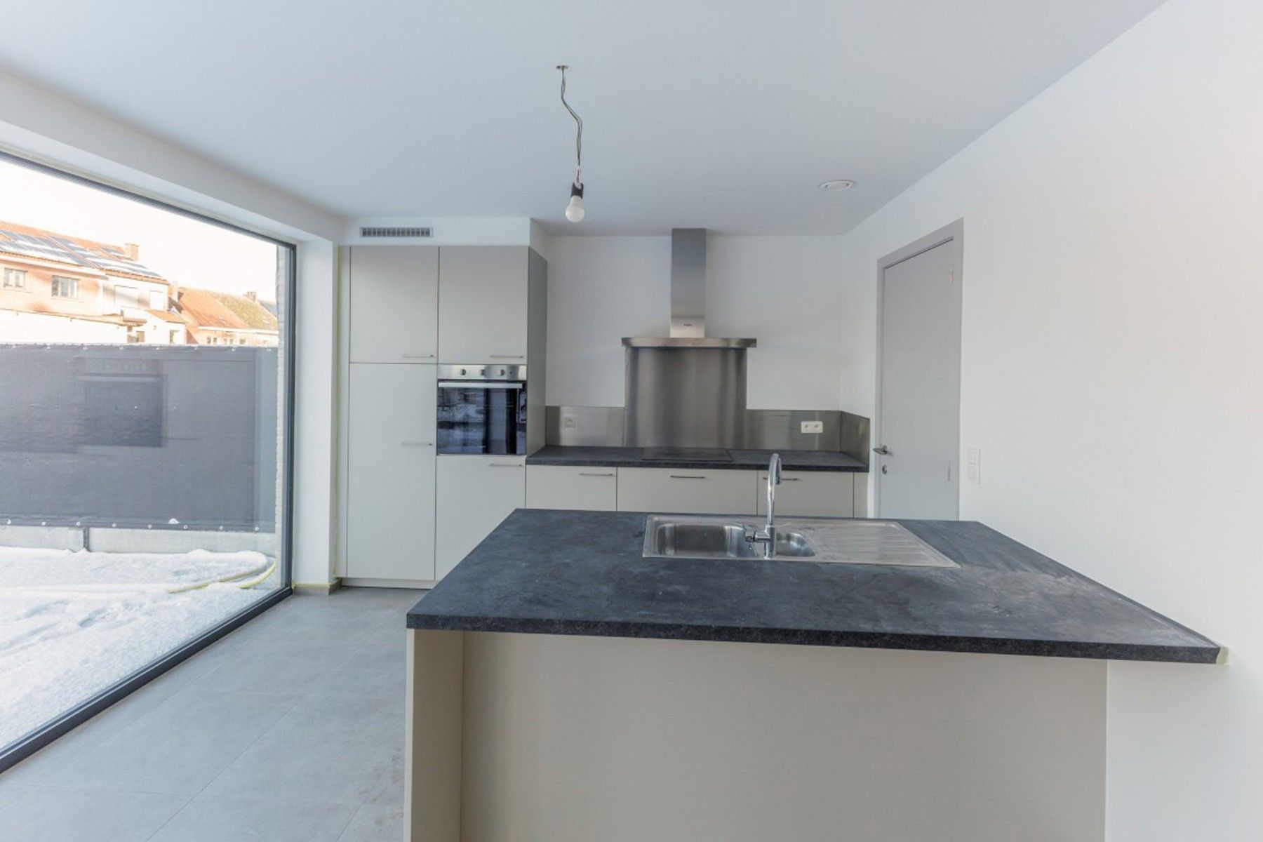 Ruime nieuwbouwwoning foto 10