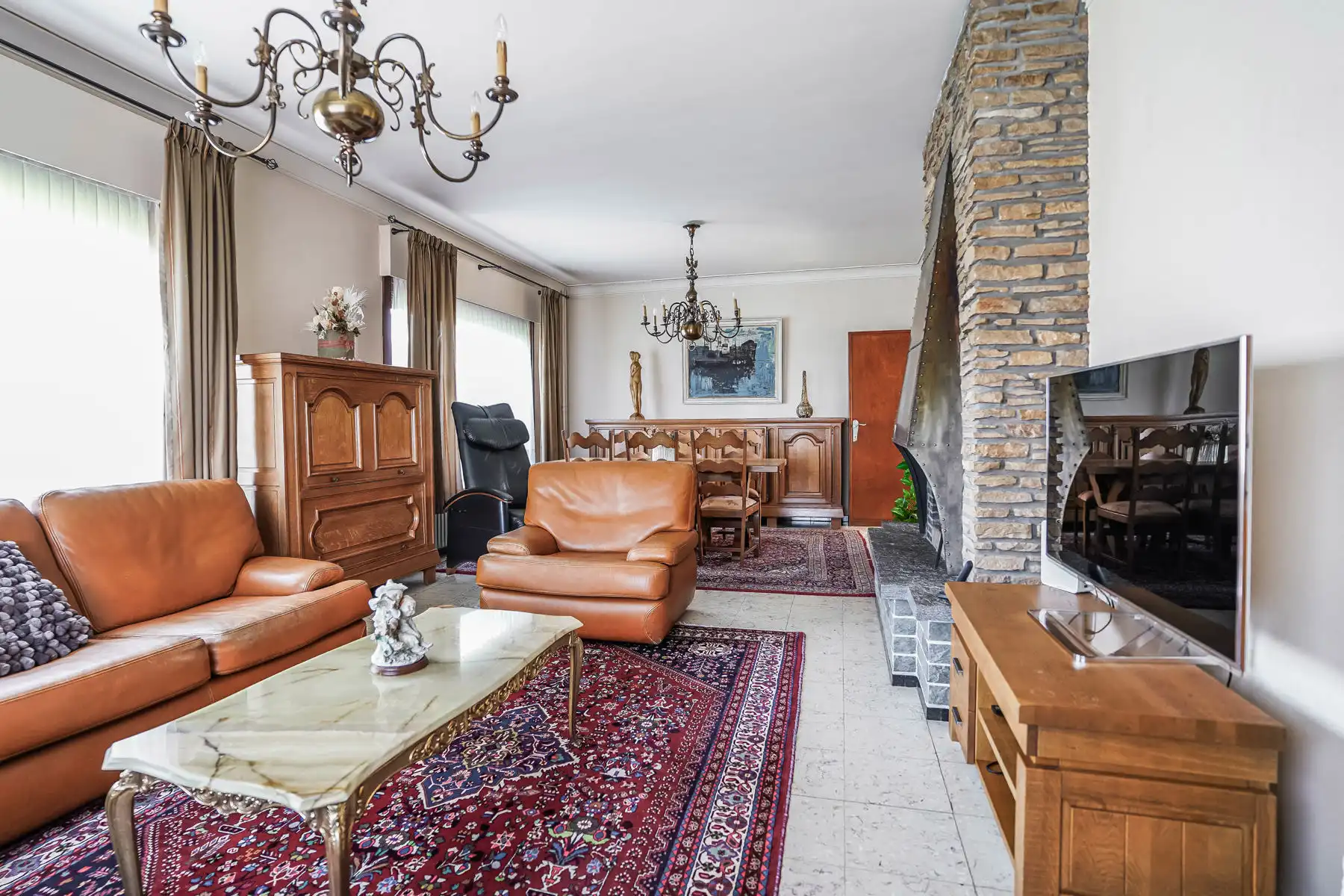 Te renoveren, vrijstaande woning op een perceel van 1070 m² foto 10
