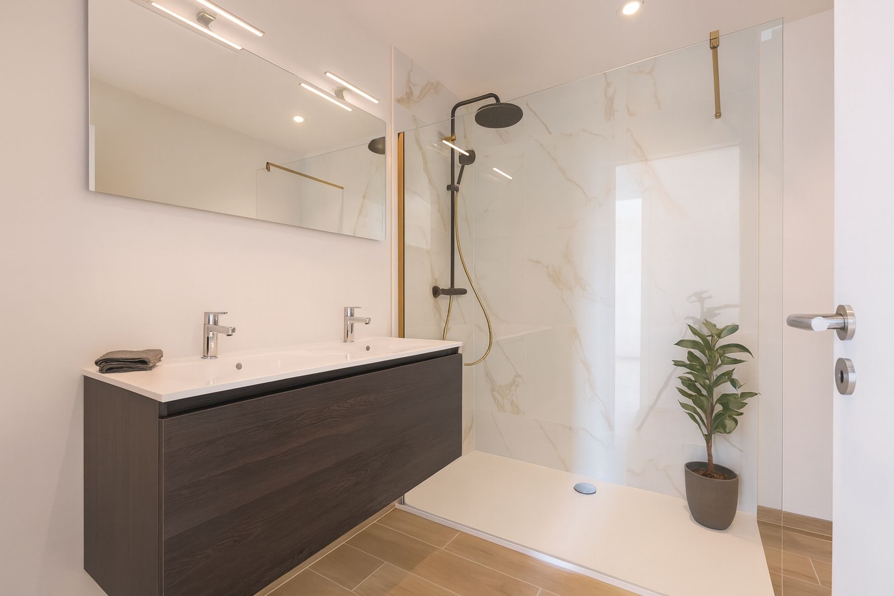 Prachtig nieuwbouwappartement met groot en zonnig terras  foto 6