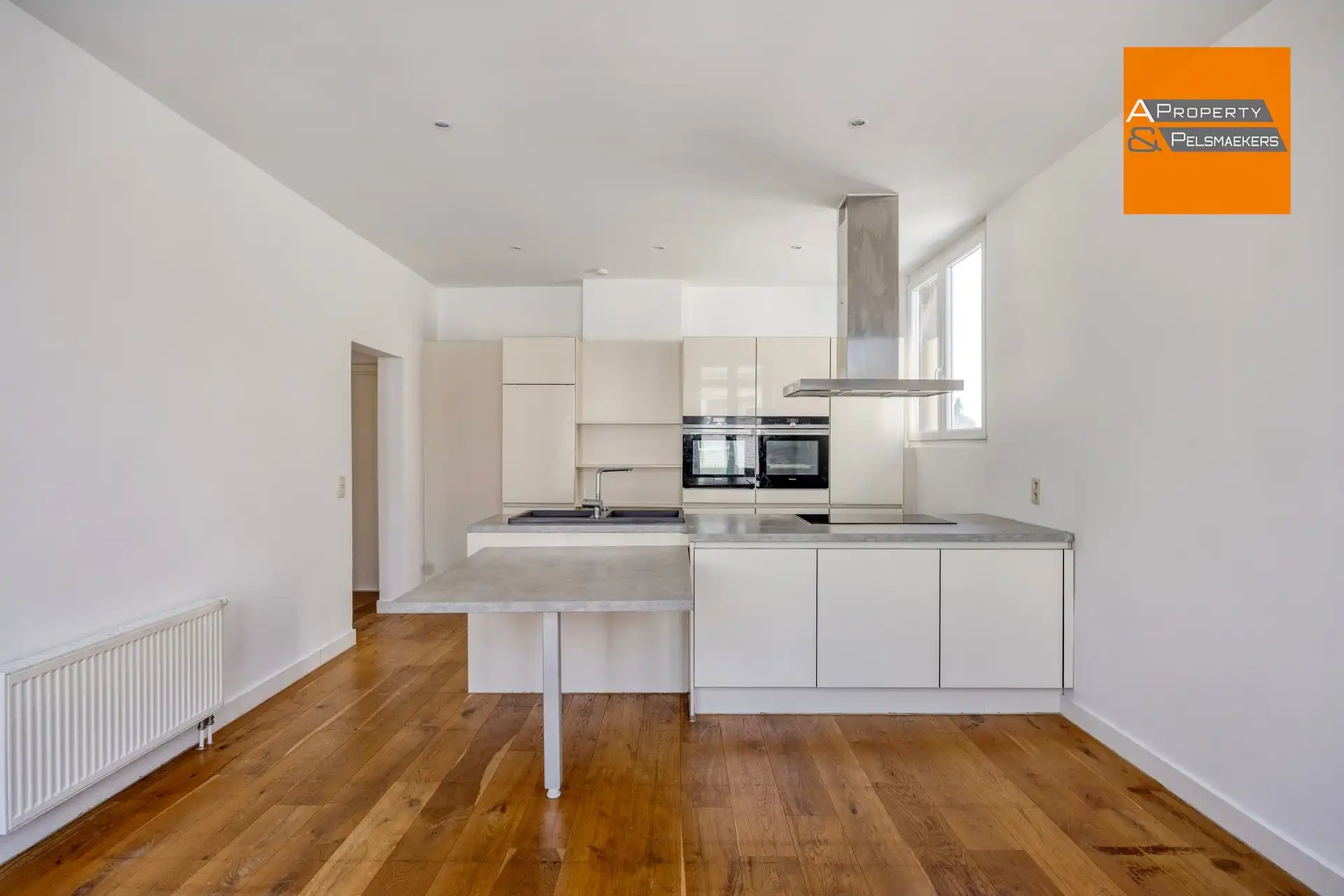 Instapklaar 1-slaapkamerappartement met open leefruimte foto 3
