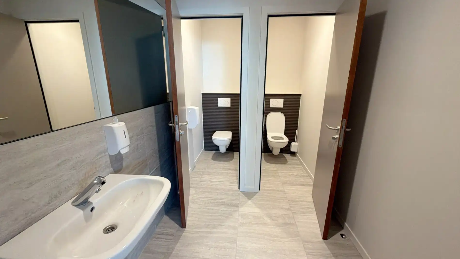 Nieuwbouw kantoor te huur in Bornem foto 8