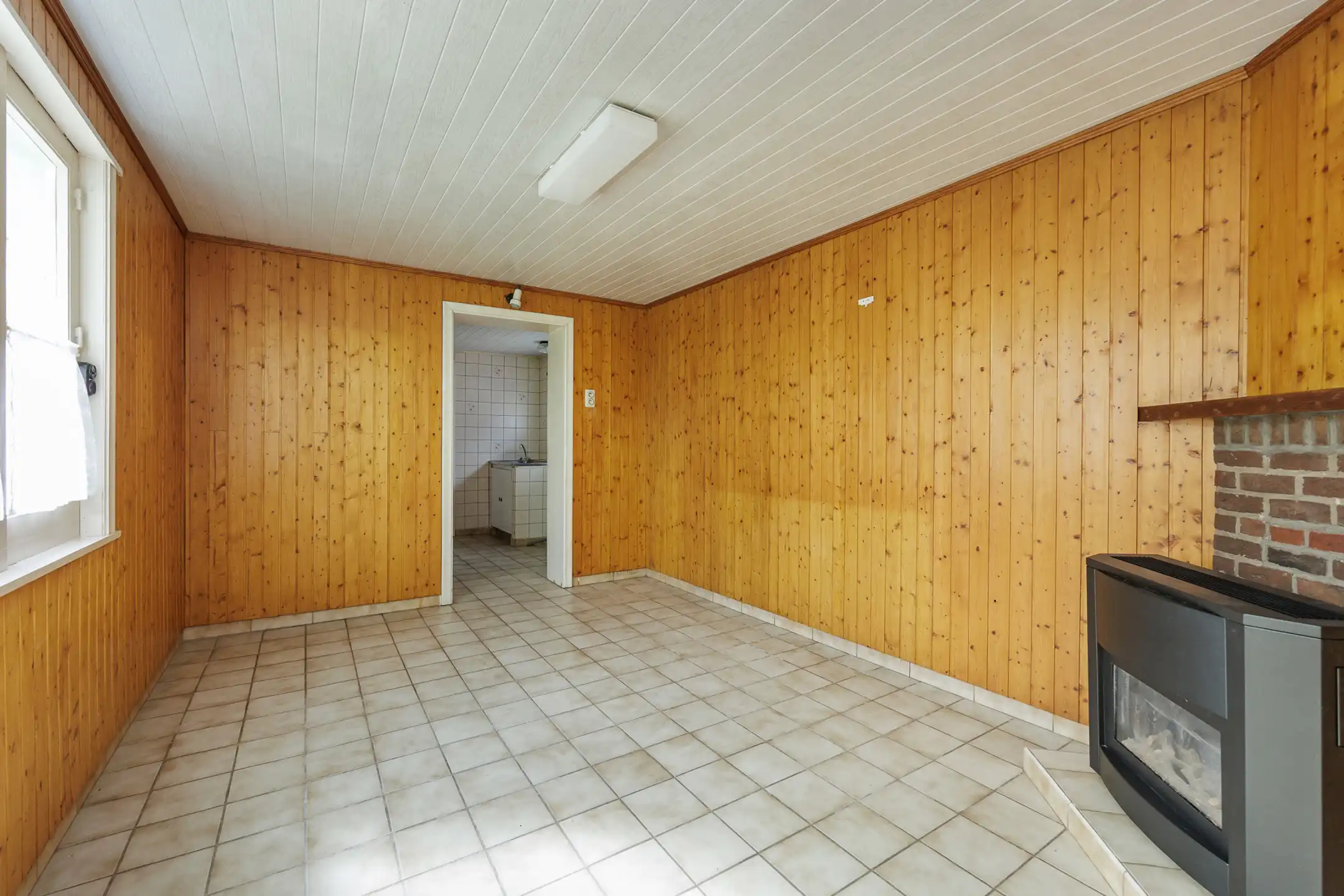 Te renoveren woning op mooi perceel van 1.519 m² (Zuid) foto 10