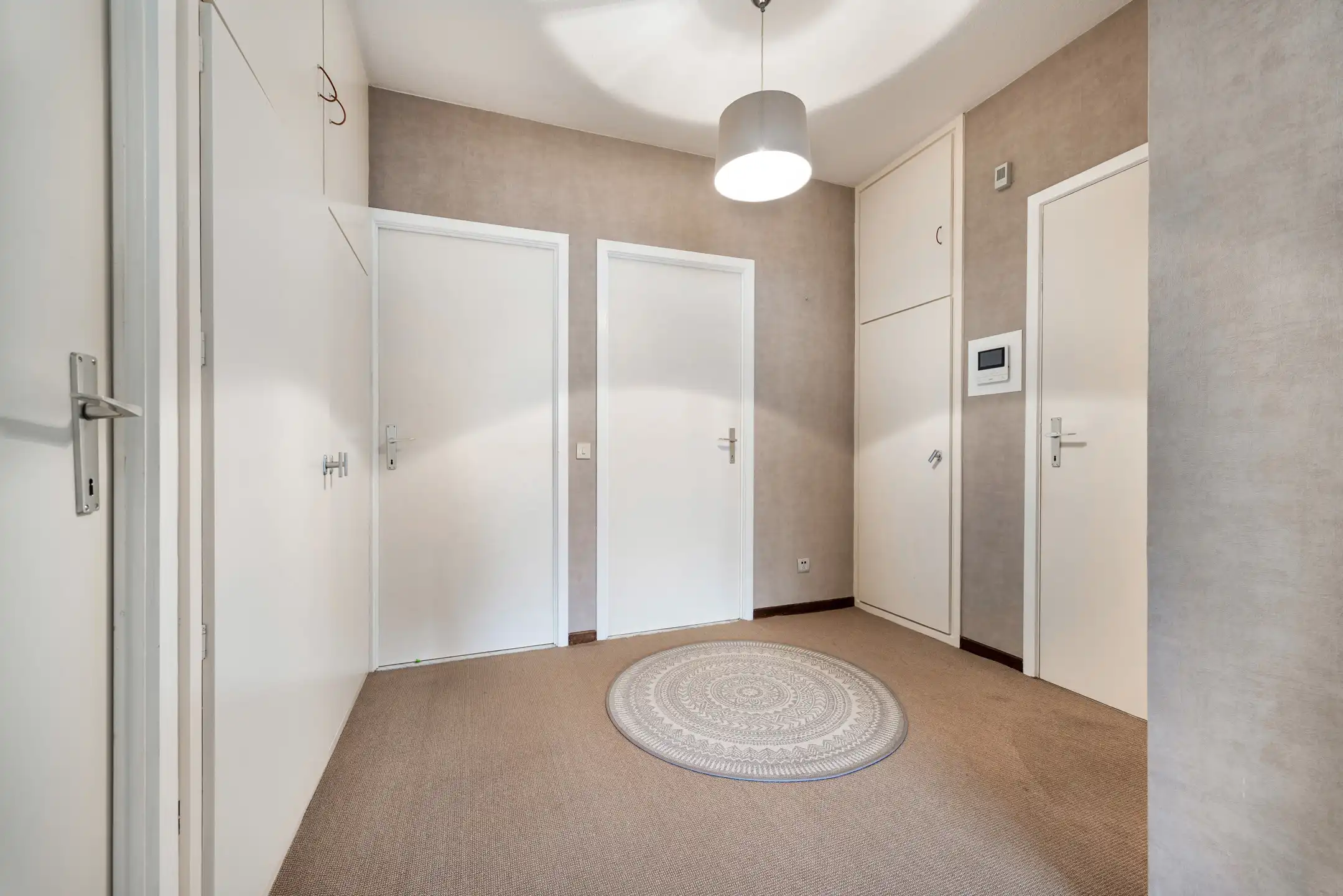 centraal gelegen appartement nabij het Rivierenhof met 2 slaapkamers en terras foto 8