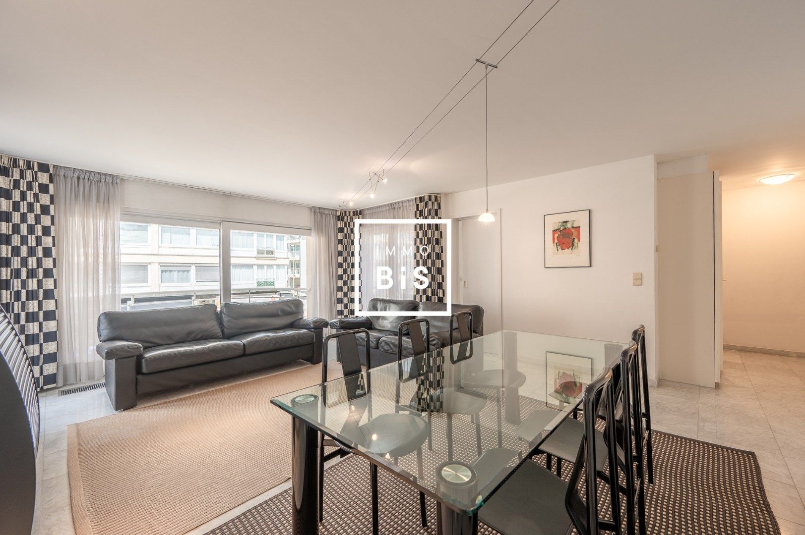 Twee slaapkamer appartement in standingvolle villaresidentie  in het Zoute foto 4