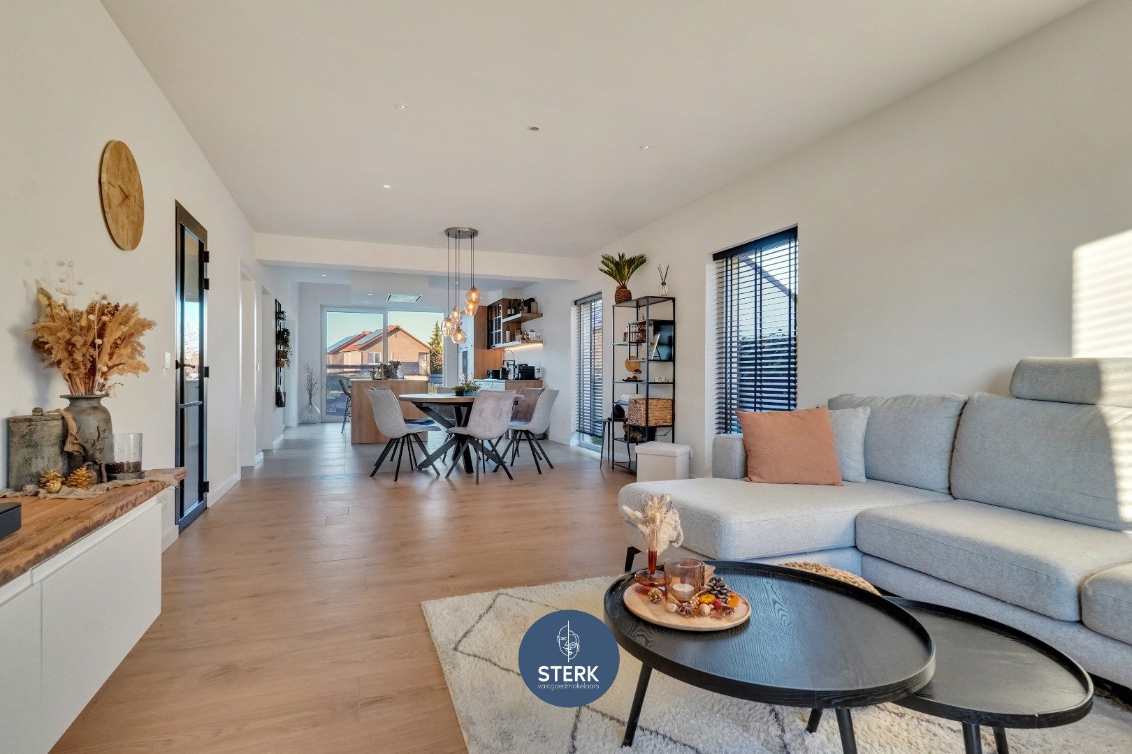 STIJLVOLLE GEZINSWONING MET EPC LABEL B TE GELLIK-LANAKEN !  foto 7