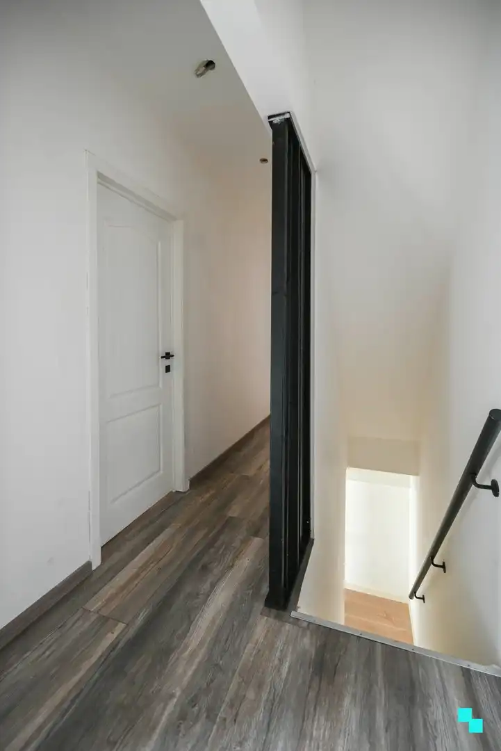 Ruime woning nabij centrum Bissegem foto 13