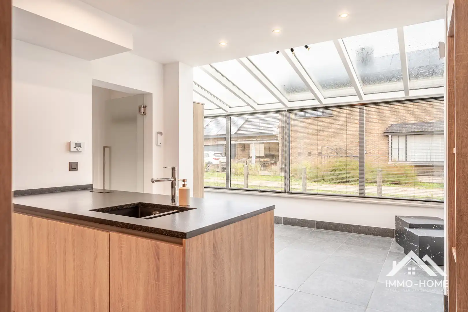 Knappe gerenoveerde woning op een landelijke ligging in Lokeren!  foto 9
