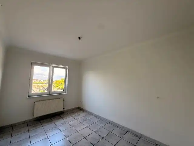 Prachtig appartement met 2 slaapkamers, terras en garage in het centrum van Dilsen foto 11
