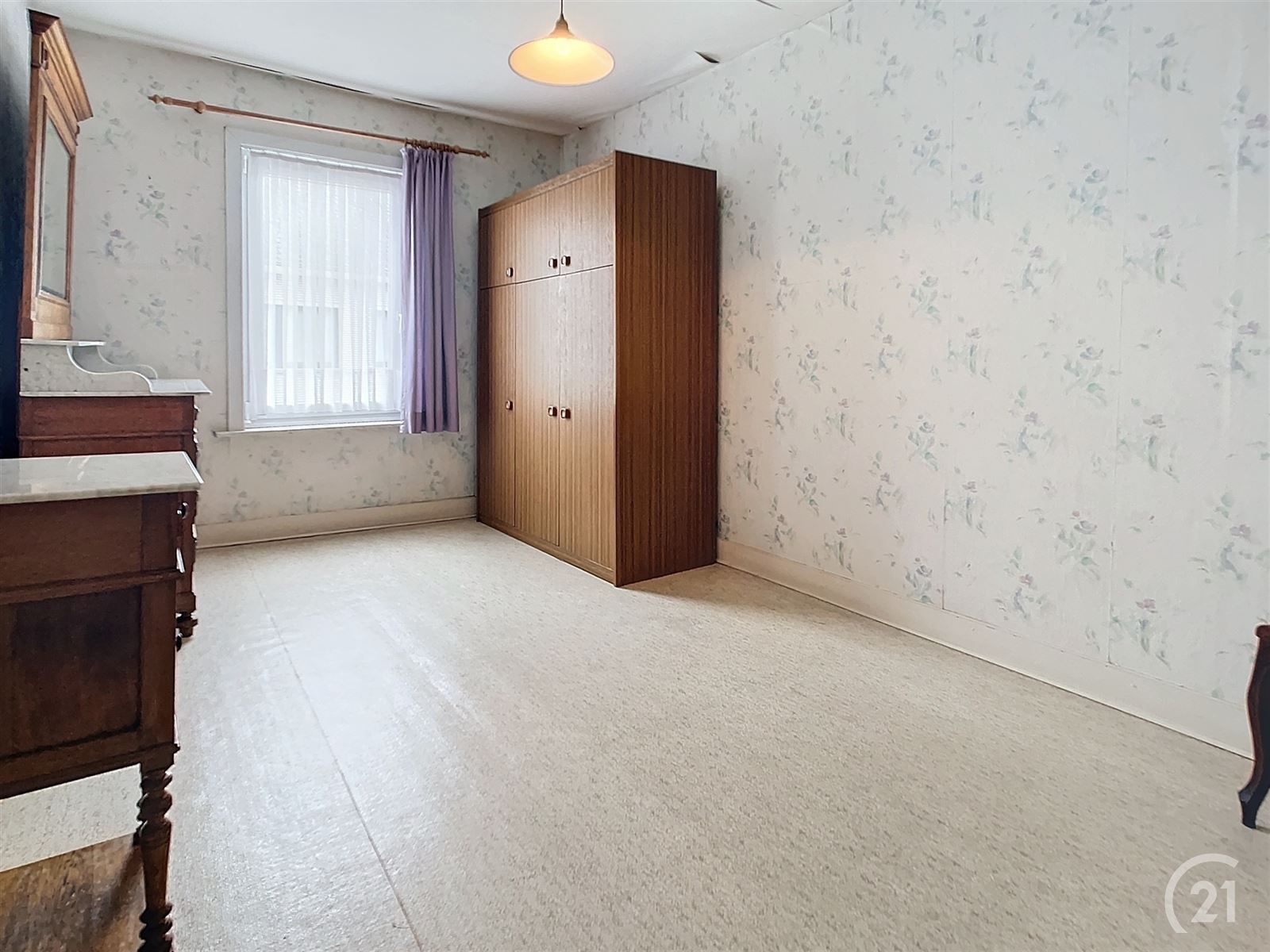 Te renoveren gezinswoning met tuin en weide op 35are40 foto 23