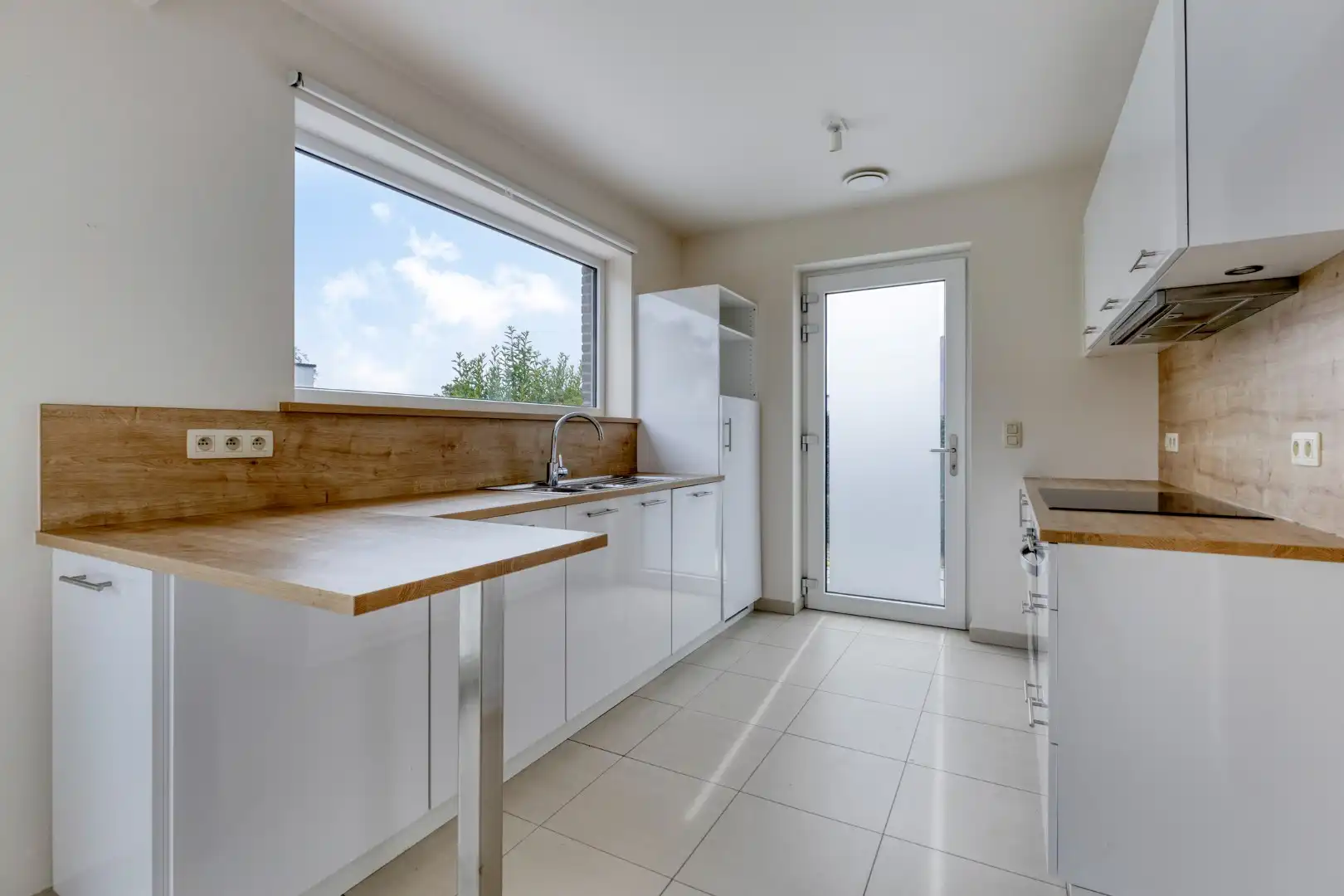 Moderne en energiezuinige gezinswoning met ruime tuin in Schepdaal foto 6