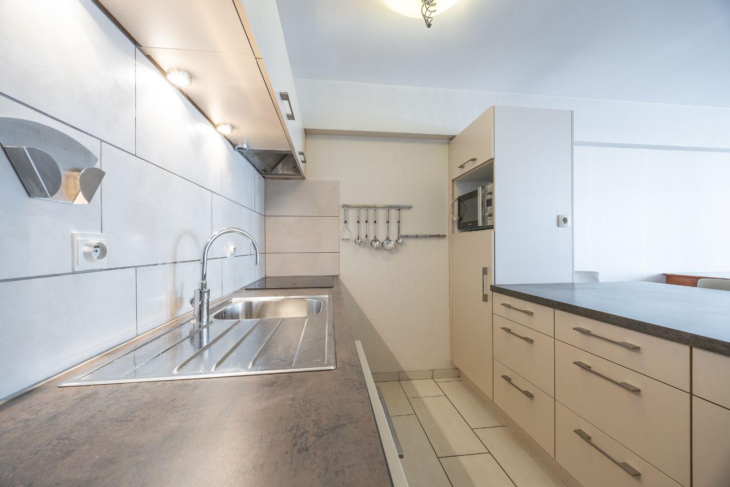 Zeer goed onderhouden appartement op toplocatie foto 7