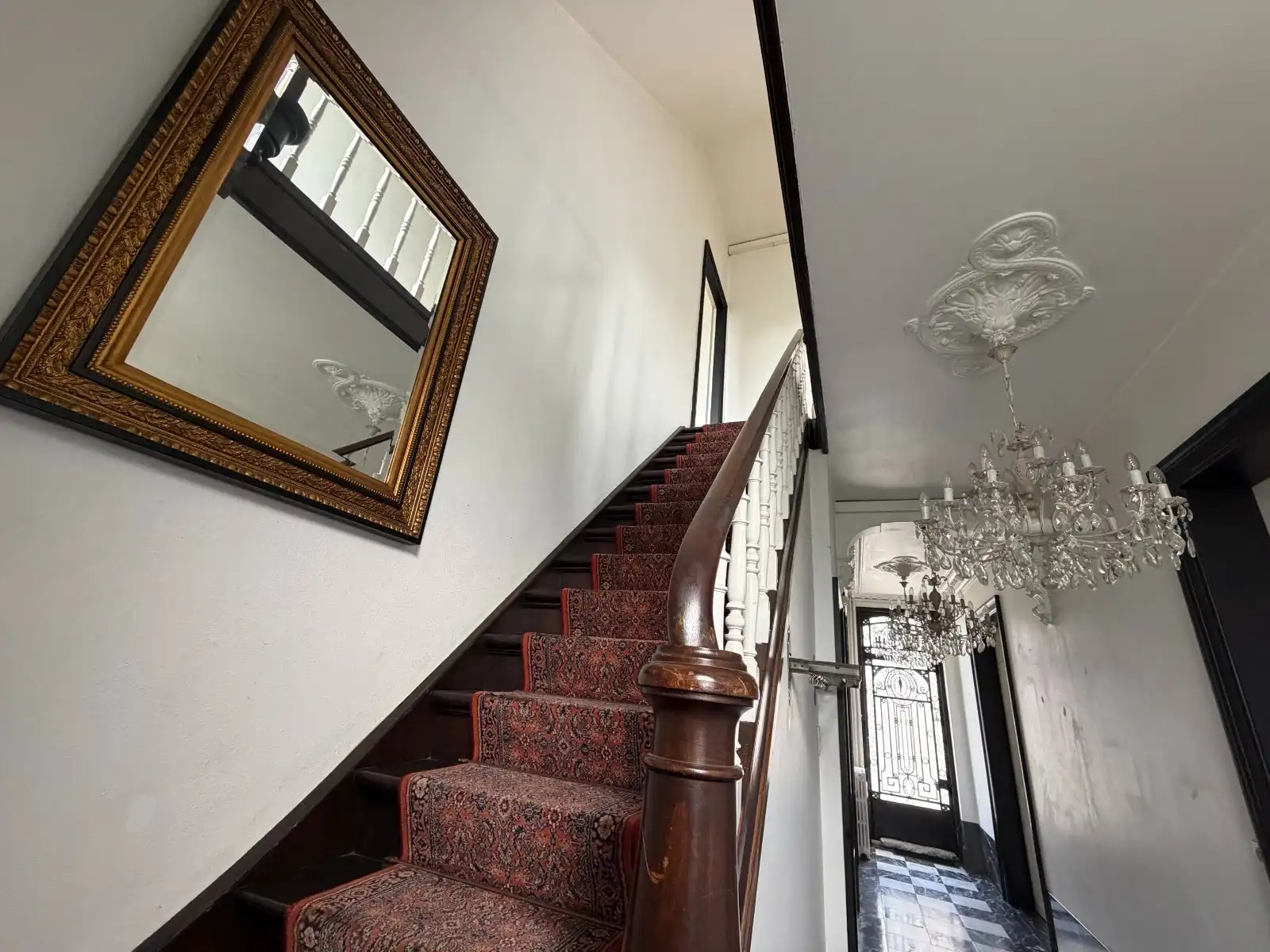 Prachtig herenhuis in het centrum van Kruishoutem foto 15