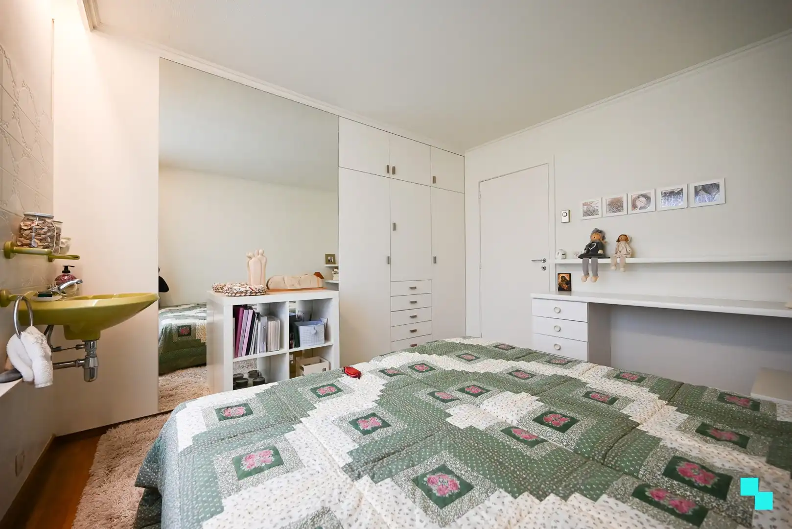 Verrassend ruime woning op hoekperceel te Izegem, Bosmolens foto 21