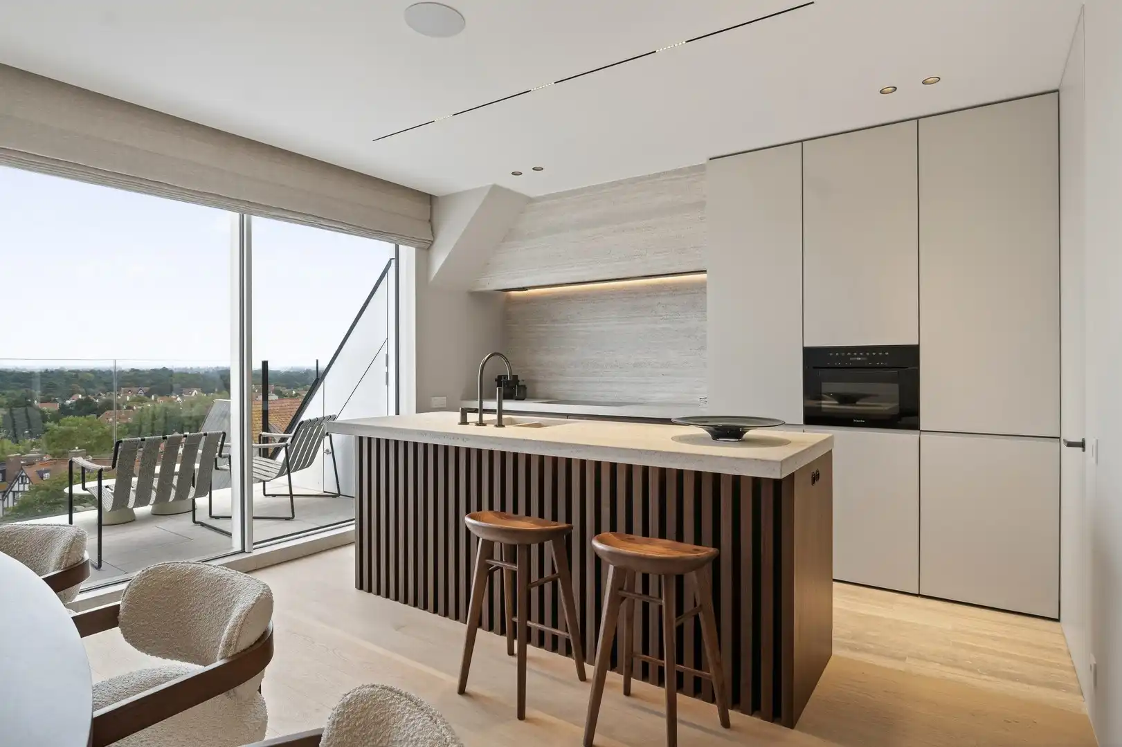 Milenka - Duplex-penthouse 8e + 9e verdieping – Iconisch wonen boven Het Zoute foto 11