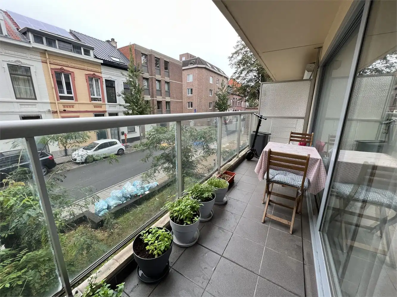 Lichtrijke studio met terras te huur in Leuven centrum! foto 9