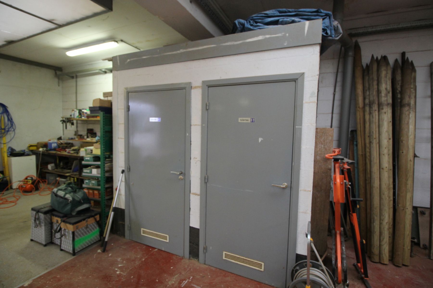 Industriehal van ca. 280m² in Bedrijvencentrum Merksplas. foto 7